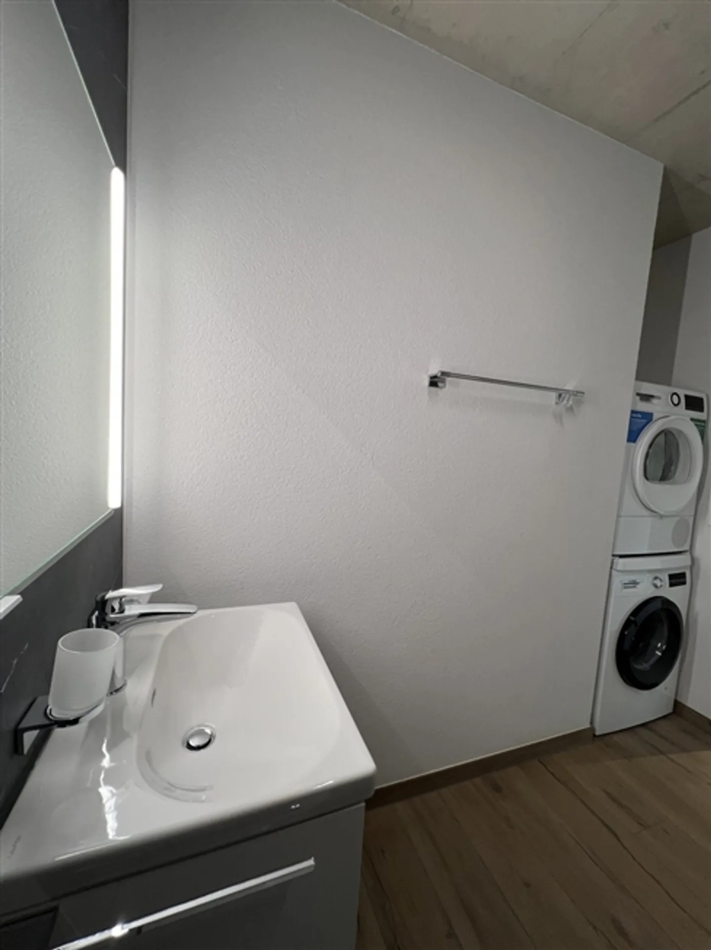 Beautiful 2.5 Room Apartment - Photo 5 of 14