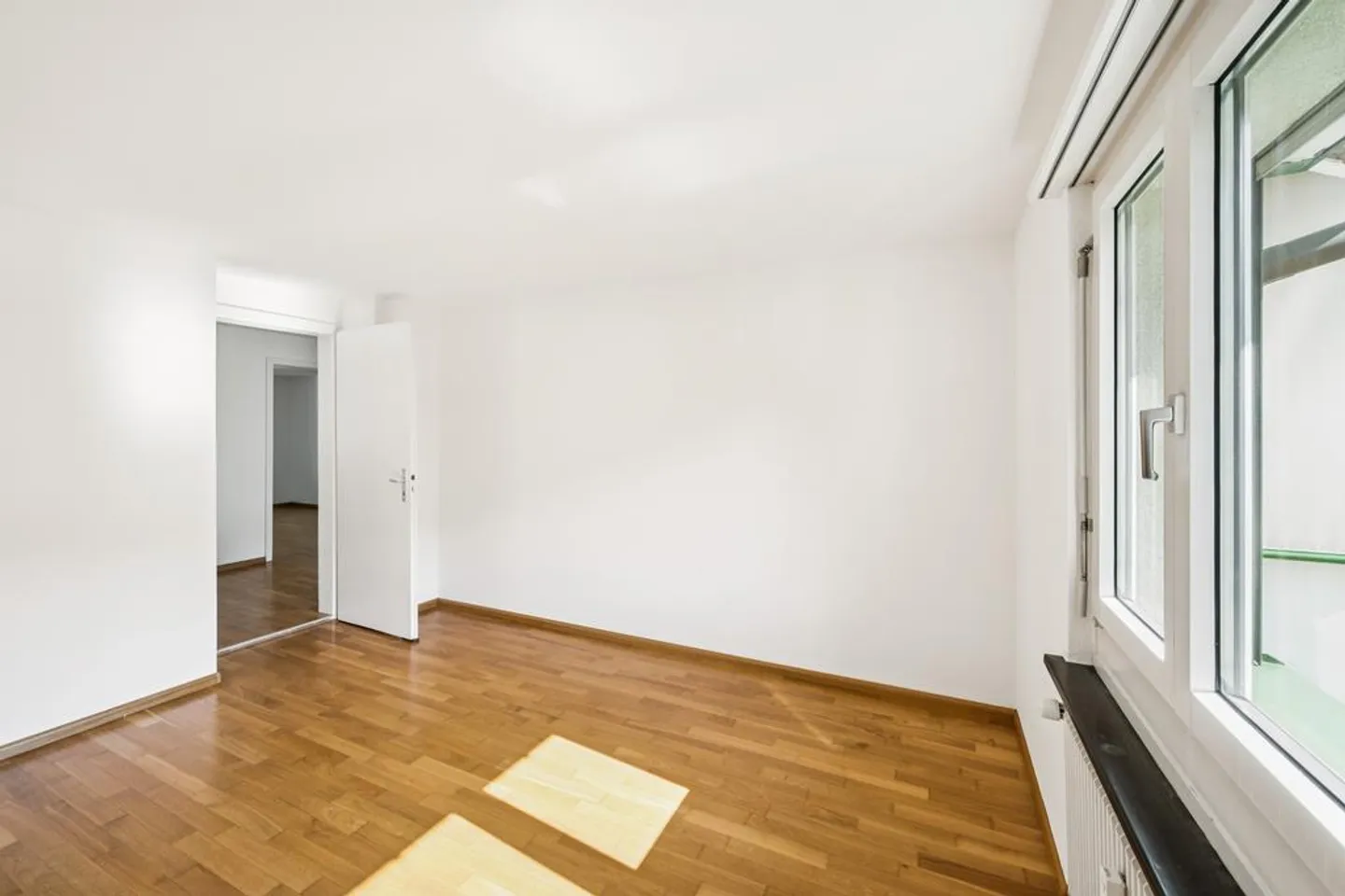 Cozy and Affordable 3-Room Apartment in Zunzgen - Photo 7 of 8