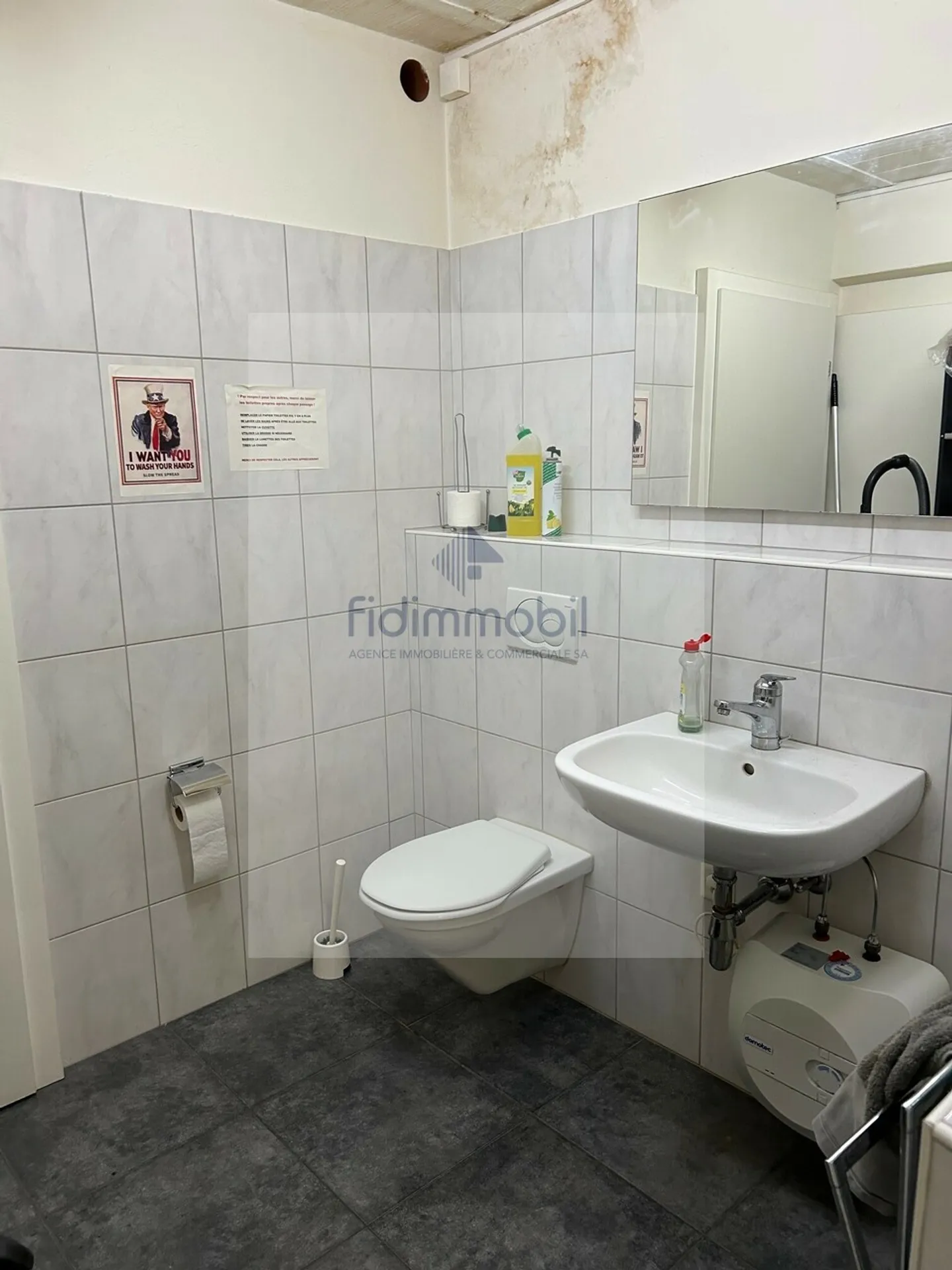 Spazio Commerciale Ufficio - Foto 9 di 9