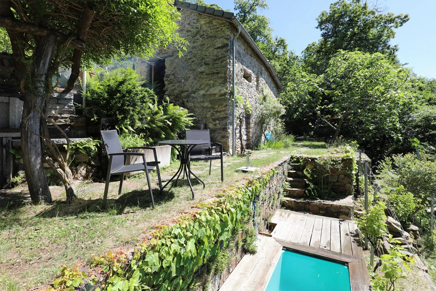 Unique Rustico with beautiful lake view in Vairano Gambarogno - Photo 2 of 22