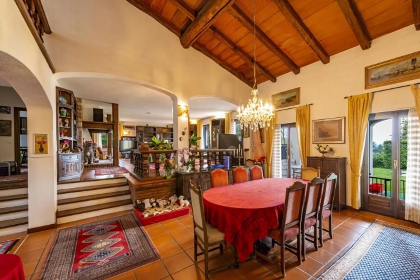 «Villa con 10.5 stanze» - Foto 7 di 15