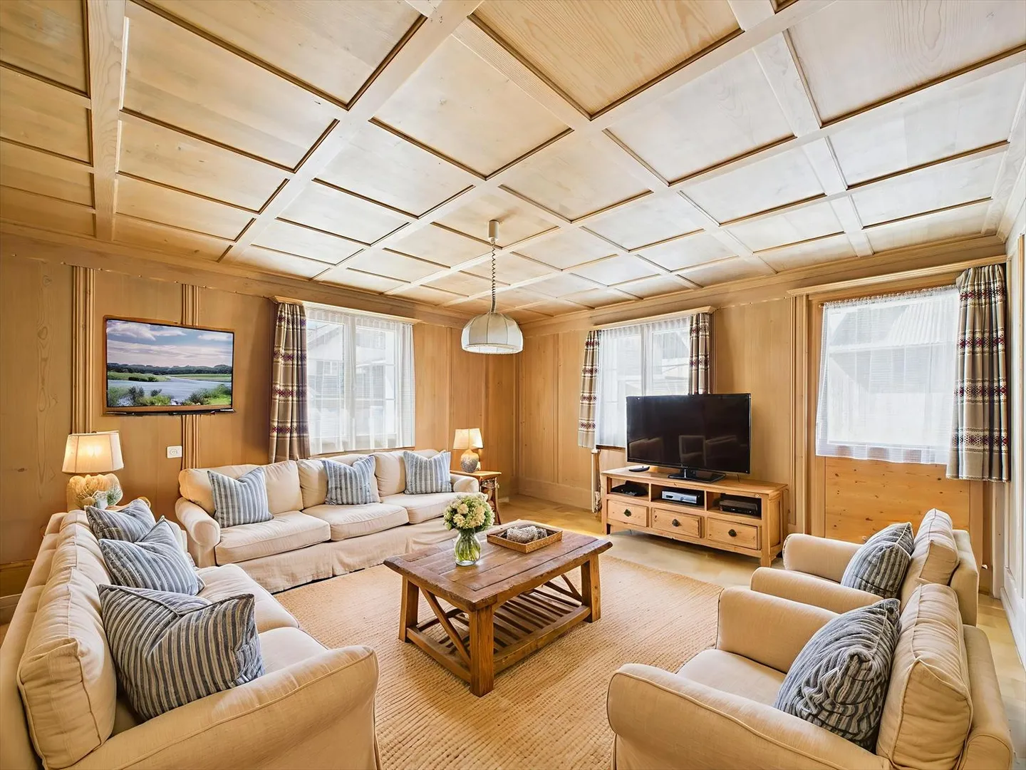 «Charmantes Zweifamilienfamilienhaus mit Potenzial in Jenaz, Graubünden» - Foto 4 von 11