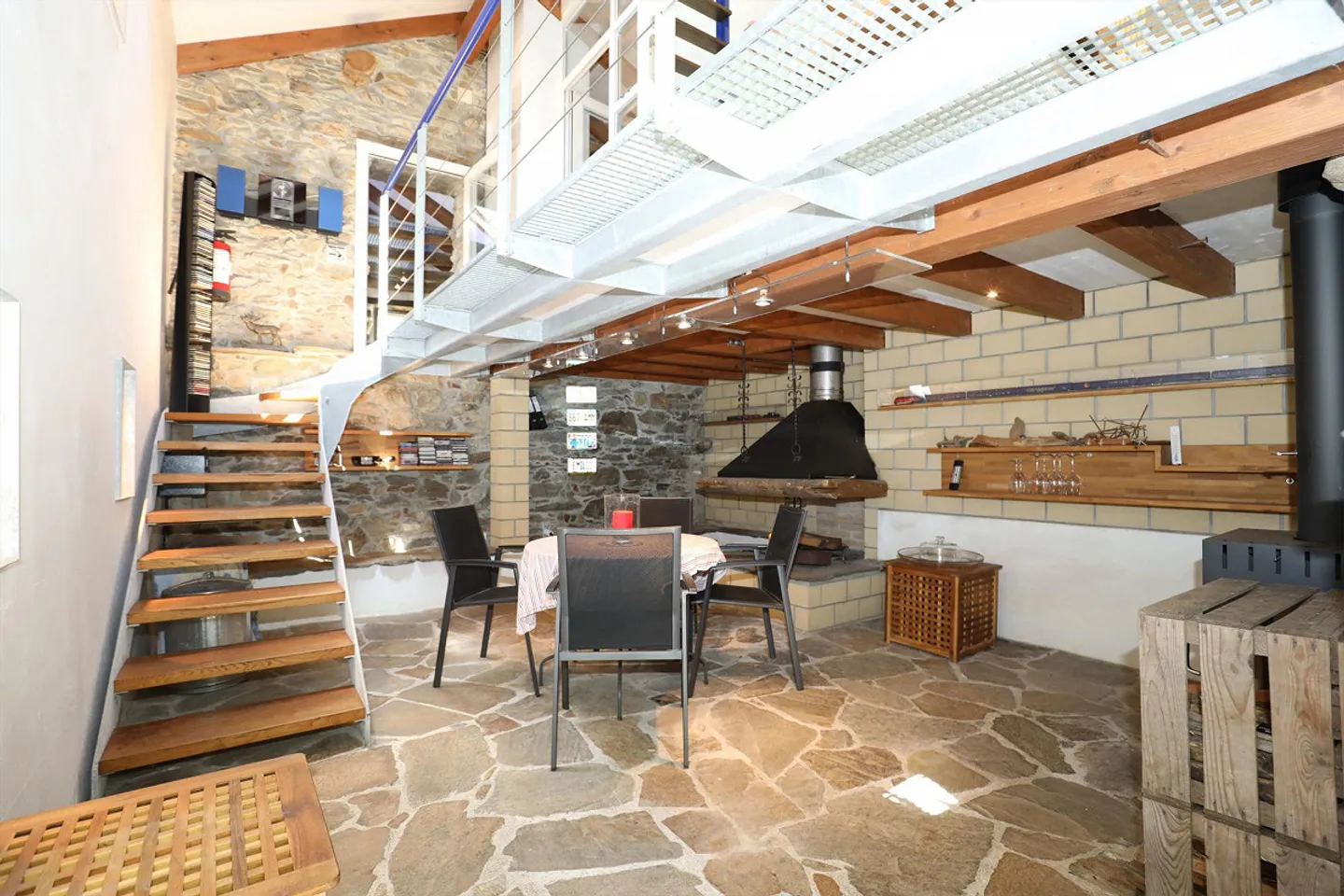 Unique Rustico with beautiful lake view in Vairano Gambarogno - Photo 7 of 22