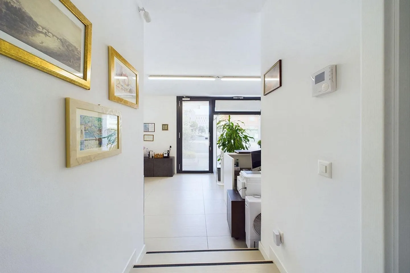 Viganello VN 119001001-2809 | Modern commercial space with diverse possibilities - Photo 4 of 10