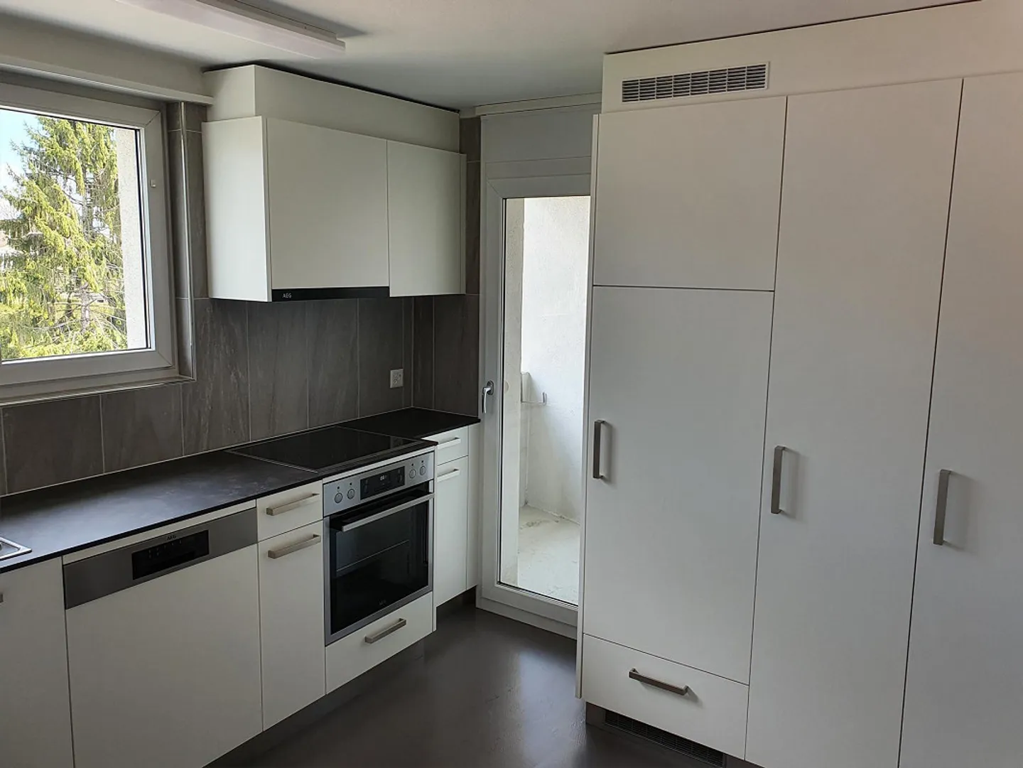 Appartement de 4 pièces - Photo 4 sur 12