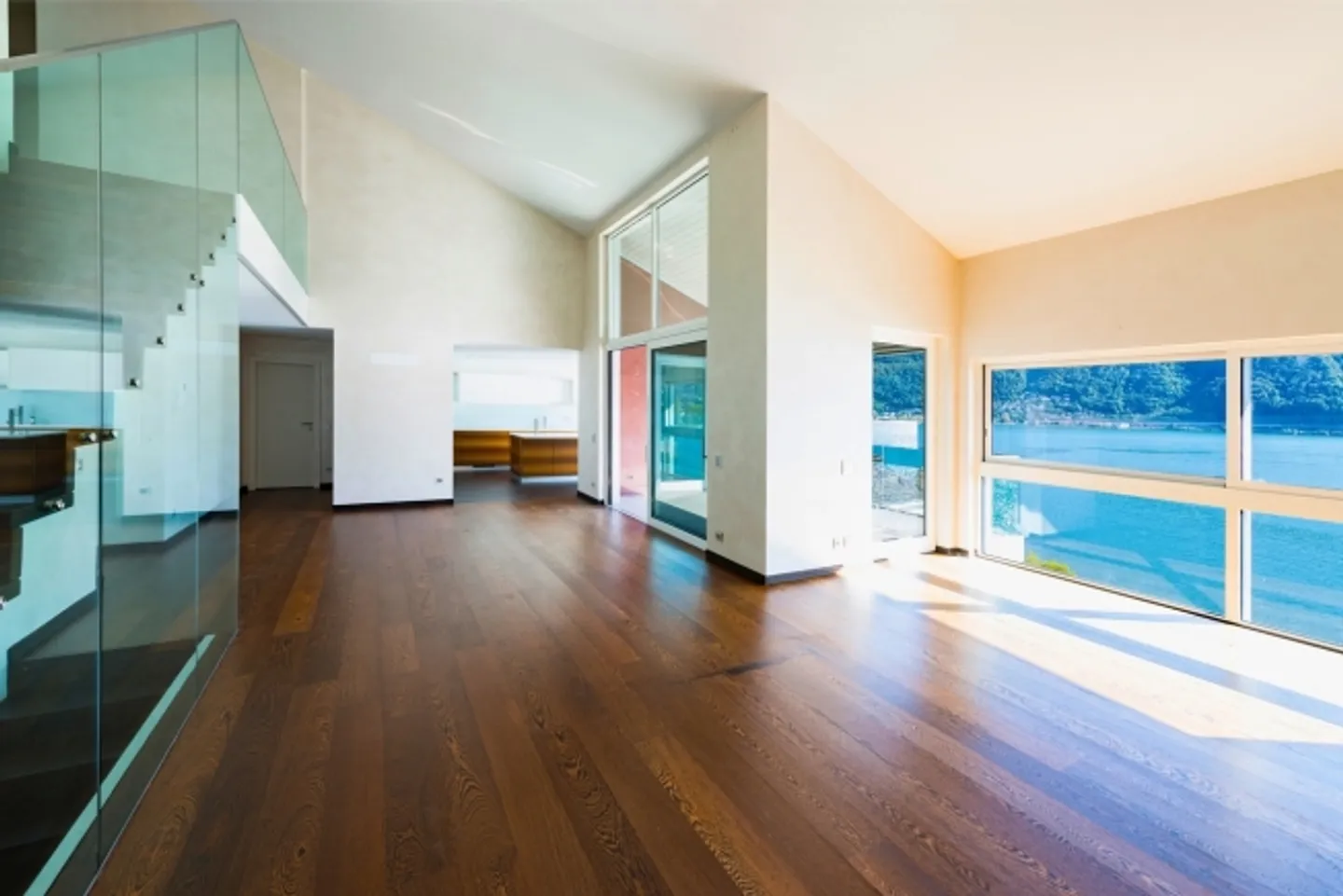 Modern Penthouse with Docking Space - Photo 3 of 20