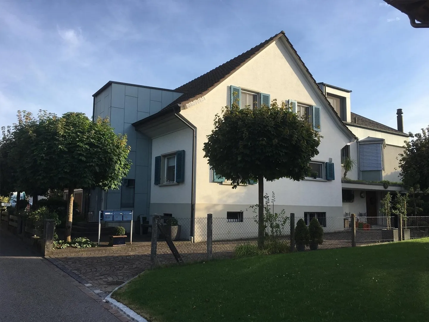 Appartement sous les toits 3 1/2 pièces ensoleillé - Photo 1 sur 20