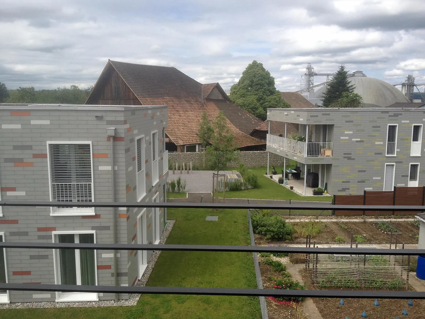 Appartement sous les toits 3 1/2 pièces ensoleillé - Photo 18 sur 20