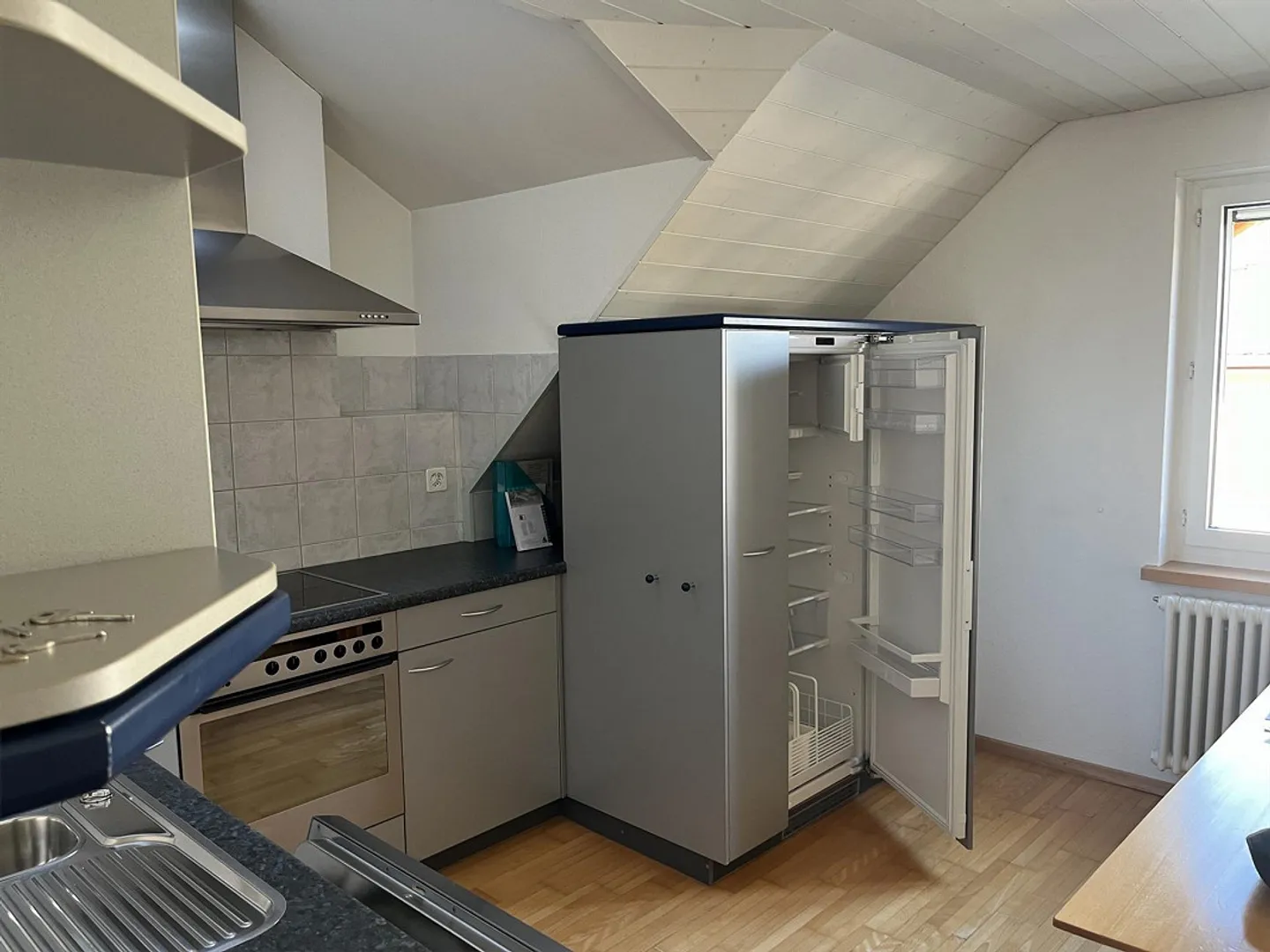 Appartement sous les toits 3 1/2 pièces ensoleillé - Photo 7 sur 20