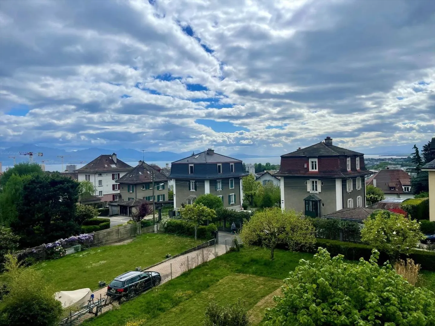 Appartement 3,5 pièces avec vue sur le lac et les Alpes à Prilly - Photo 2 sur 4