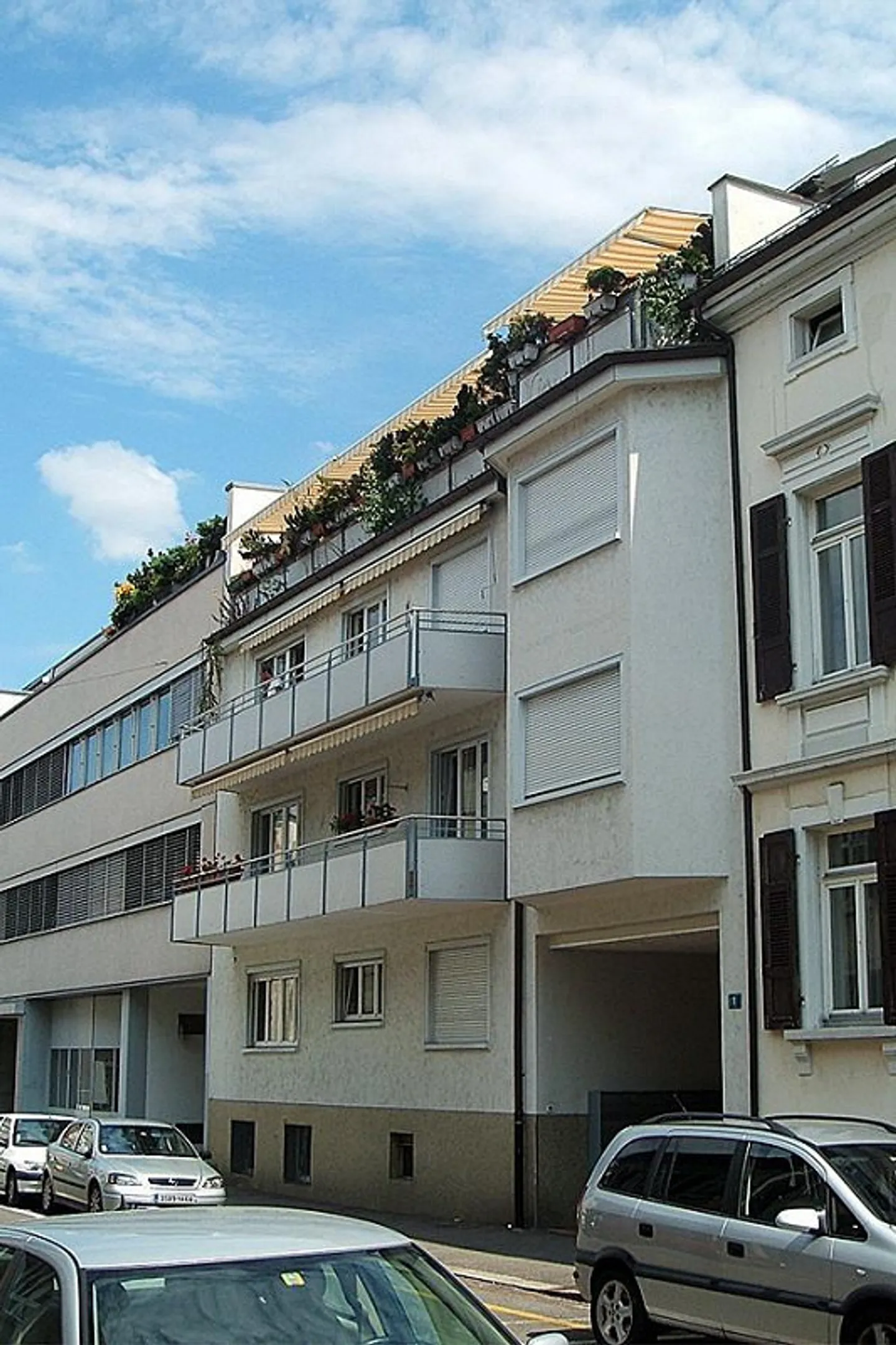 ***2 pièces appartement***calme, emplacement central***près de la ville*** - Photo 1 sur 6