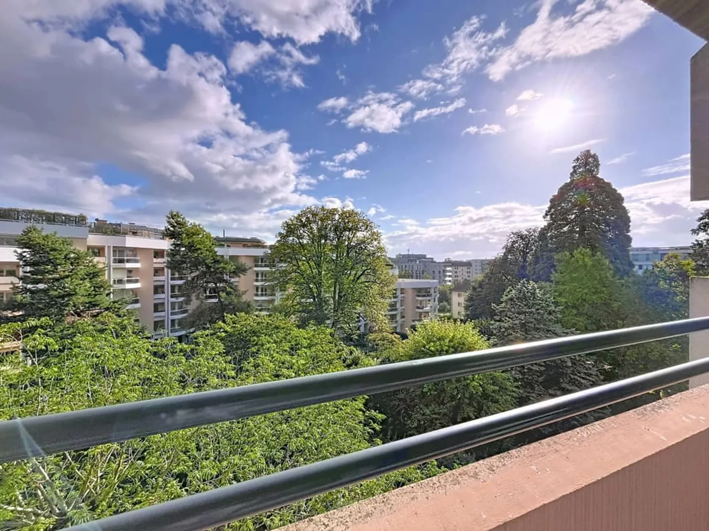 Apartment in the heart of Nyon - Photo 5 of 6