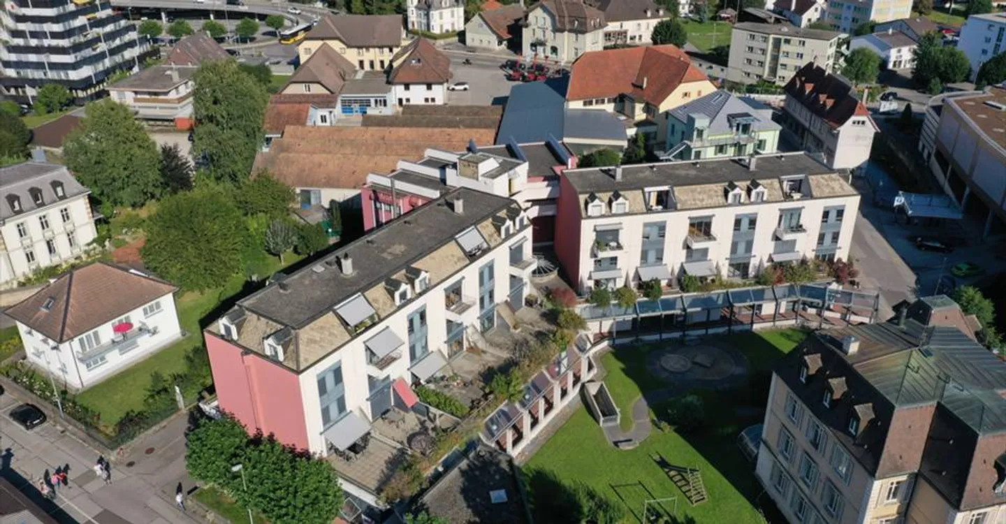 Mischgenutztes Gebäude mieten - Foto 1 von 6