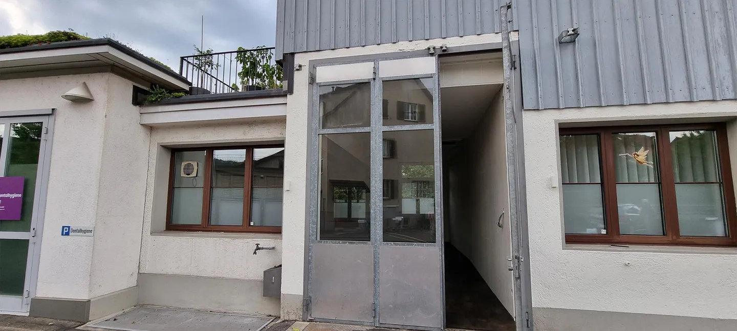 Espace lumineux pour entreprise ou hobby tranquille - Photo 4 sur 11