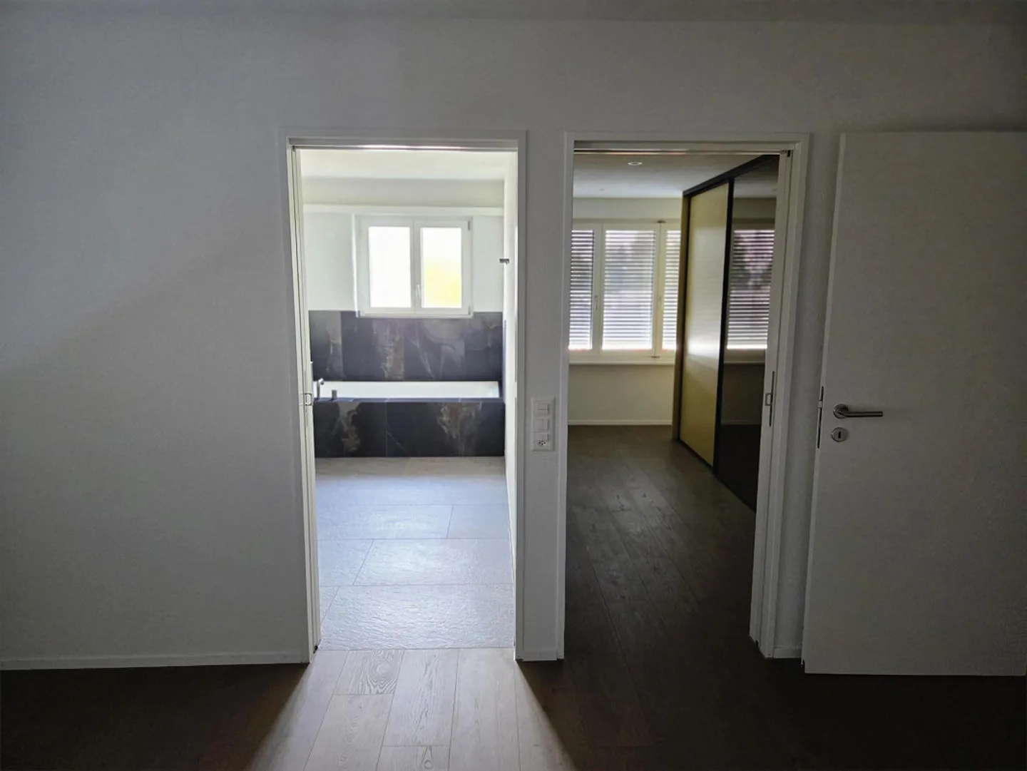 9.5 Room Apartment in Ebmatingen - Photo 10 of 11