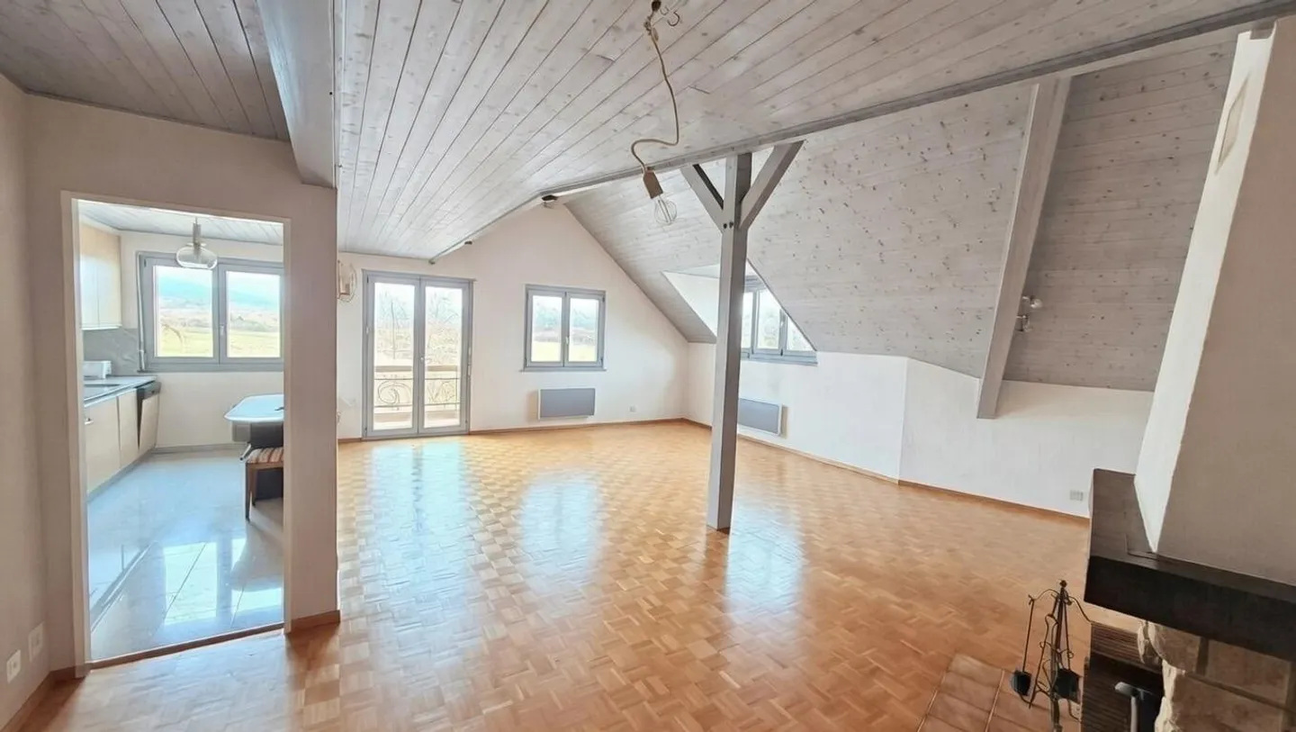 Charmante Duplex-Wohnung - Foto 1 von 8