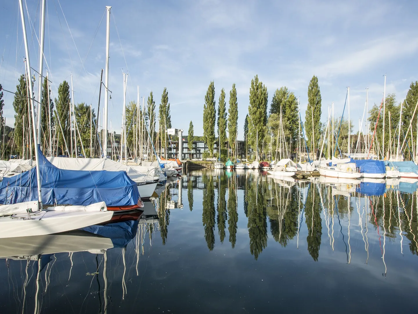24-299 Penthouse Apartment in Unique Location at the Marina - Photo 28 of 31