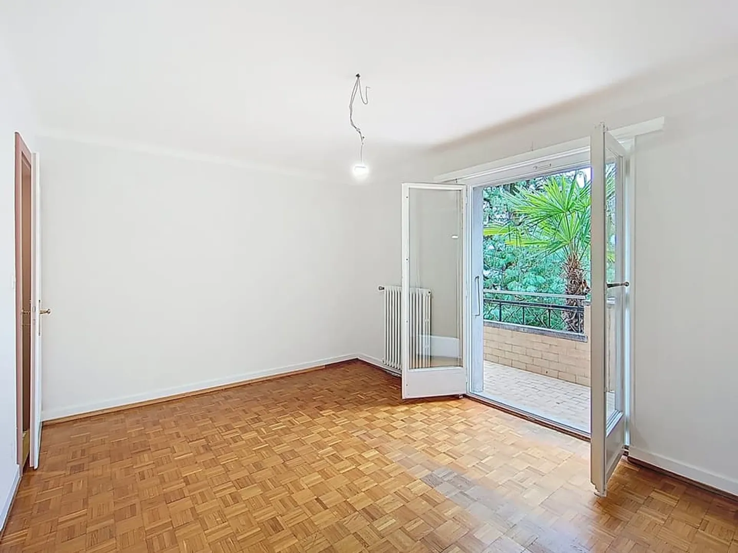 Magnifica casa indipendente di 5,5 stanze con vista e grande giardino - Foto 8 di 13