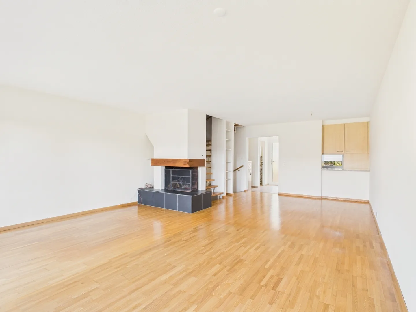 Maison individuelle de 5,5 pièces à Aesch, canton de ZH - Photo 2 sur 11