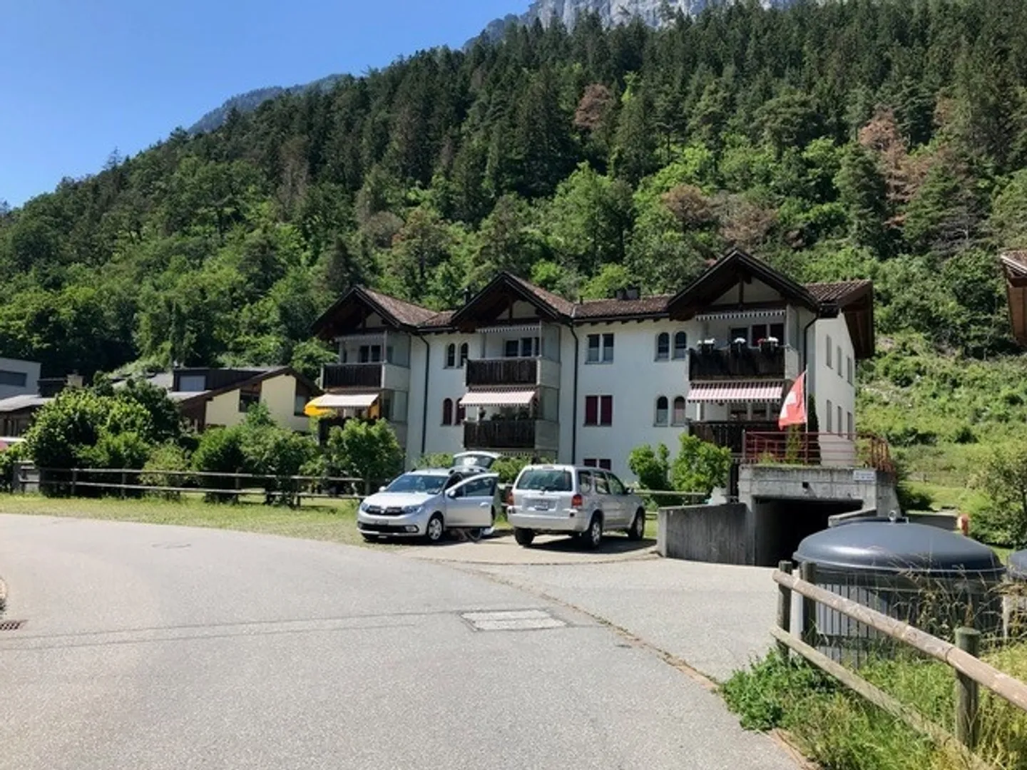 Aussenparkplatz zu vermieten - Foto 1 von 1