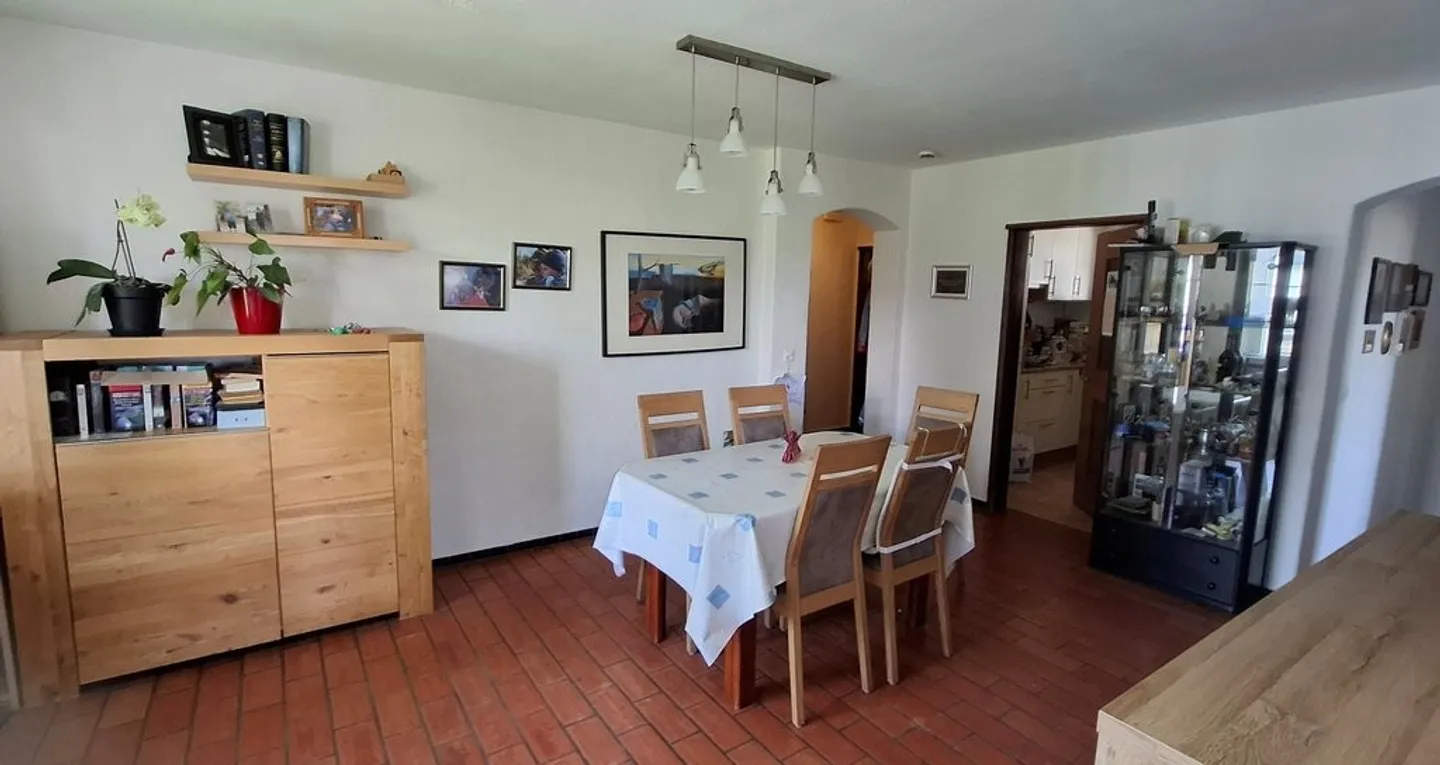 Helle 4-Zimmer-Wohnung - Foto 4 von 10