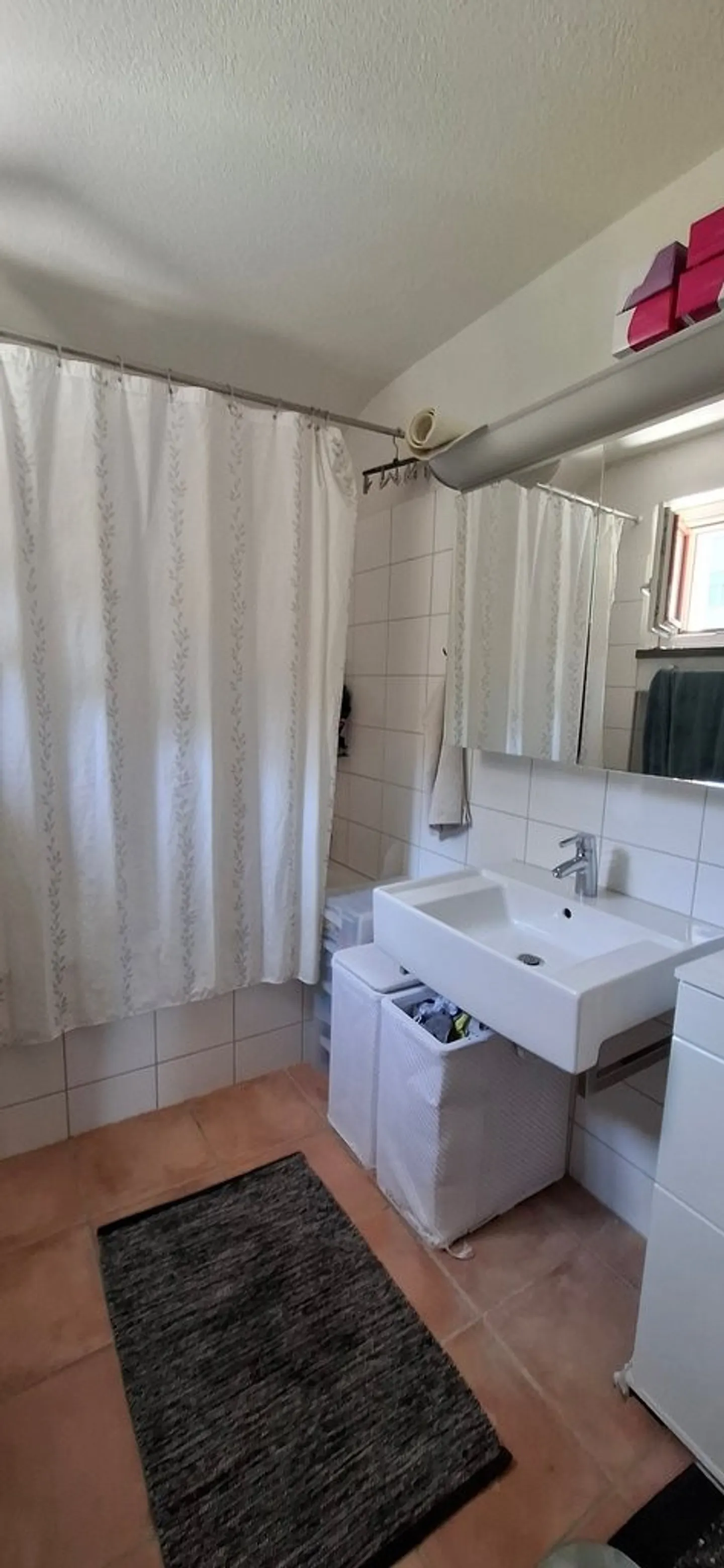 Helle 4-Zimmer-Wohnung - Foto 8 von 10