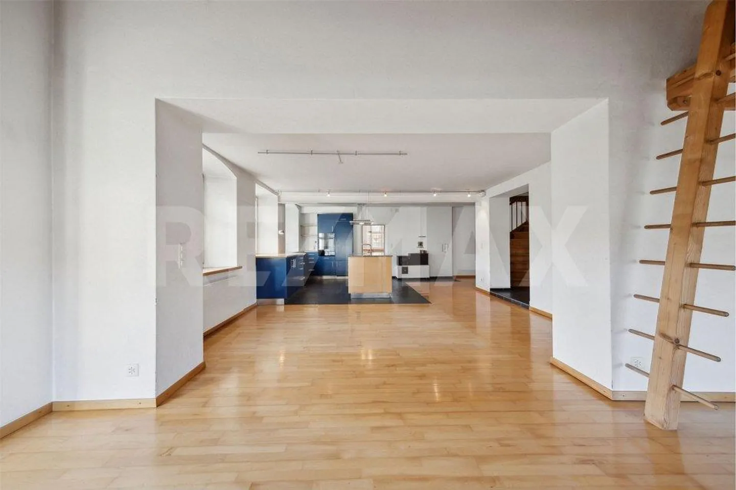 Ampio appartamento duplex in posizione centrale... - Foto 5 di 13