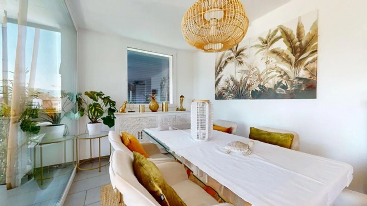 3 ½ of 80m2 with terrace and parking space! - Photo 3 of 7