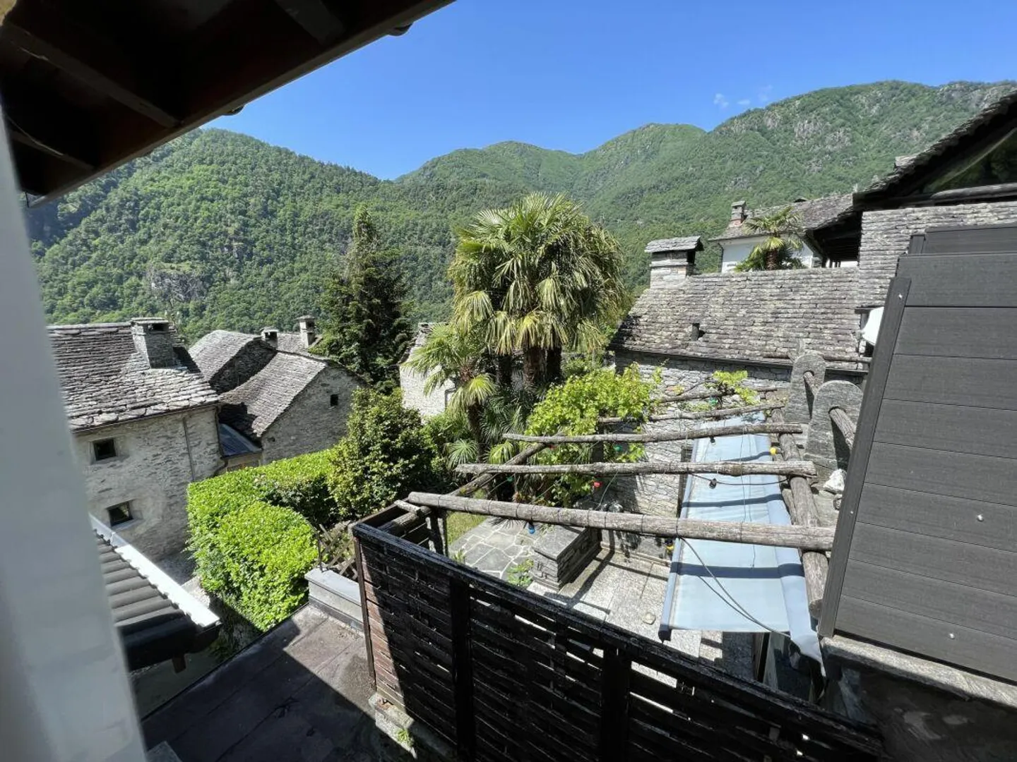 Complesso plurifamiliare con casa 5.5 locali + appartamento di 3.5 ... - Foto 28 di 30