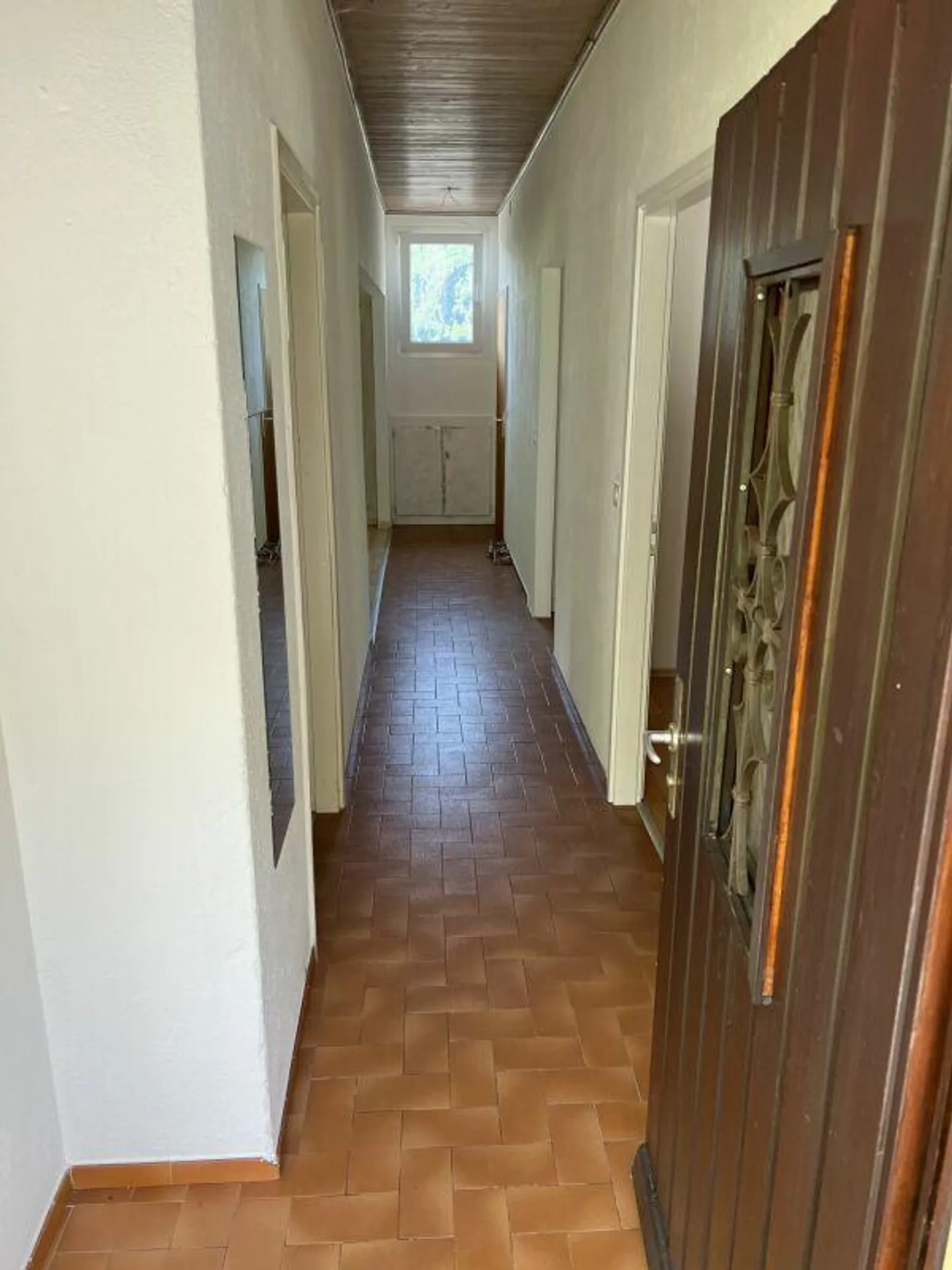 Complesso plurifamiliare con casa 5.5 locali + appartamento di 3.5 ... - Foto 24 di 30