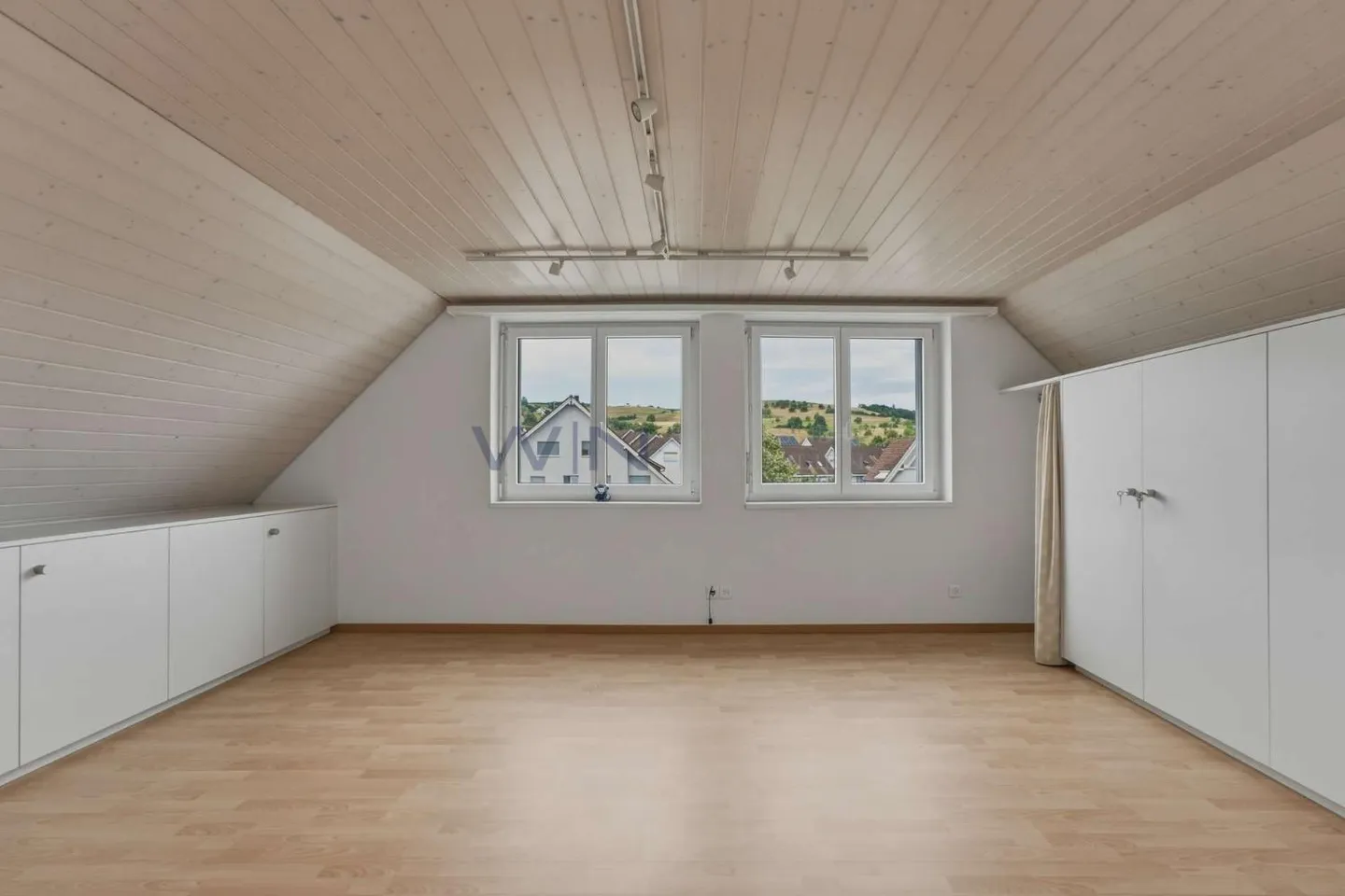 Geräumige Wohnung in zentraler Lage - Foto 8 von 11