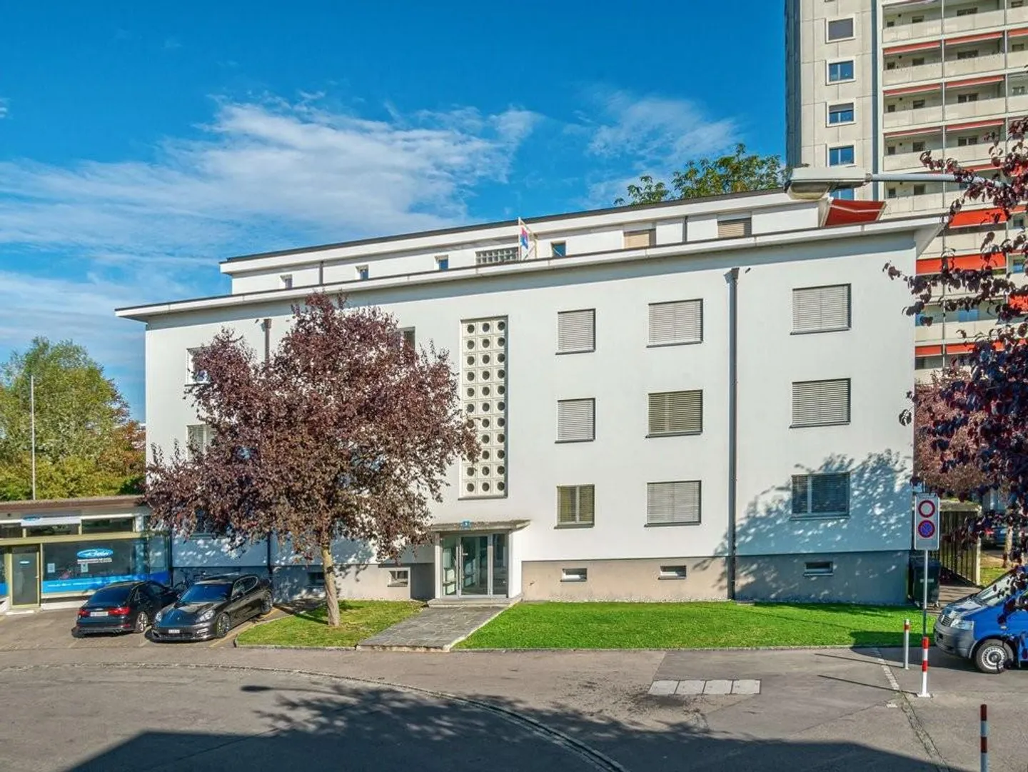 Charmante Mansarde im Vorstadtquartier - Foto 1 von 4