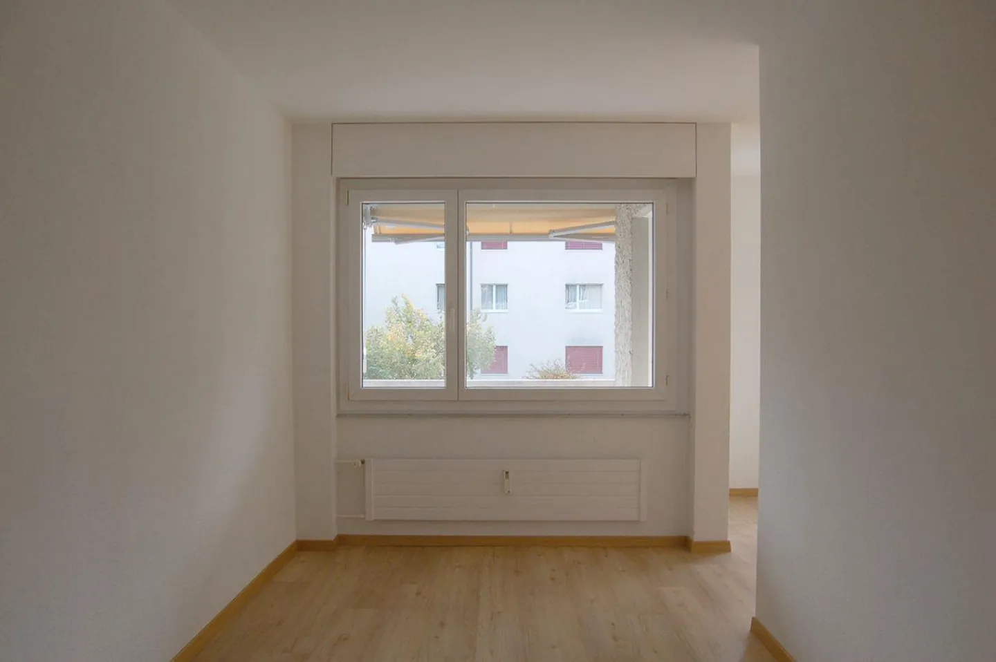 Appartamento attraente di 3 ½ locali con balcone e cucina moderna - Foto 3 di 8