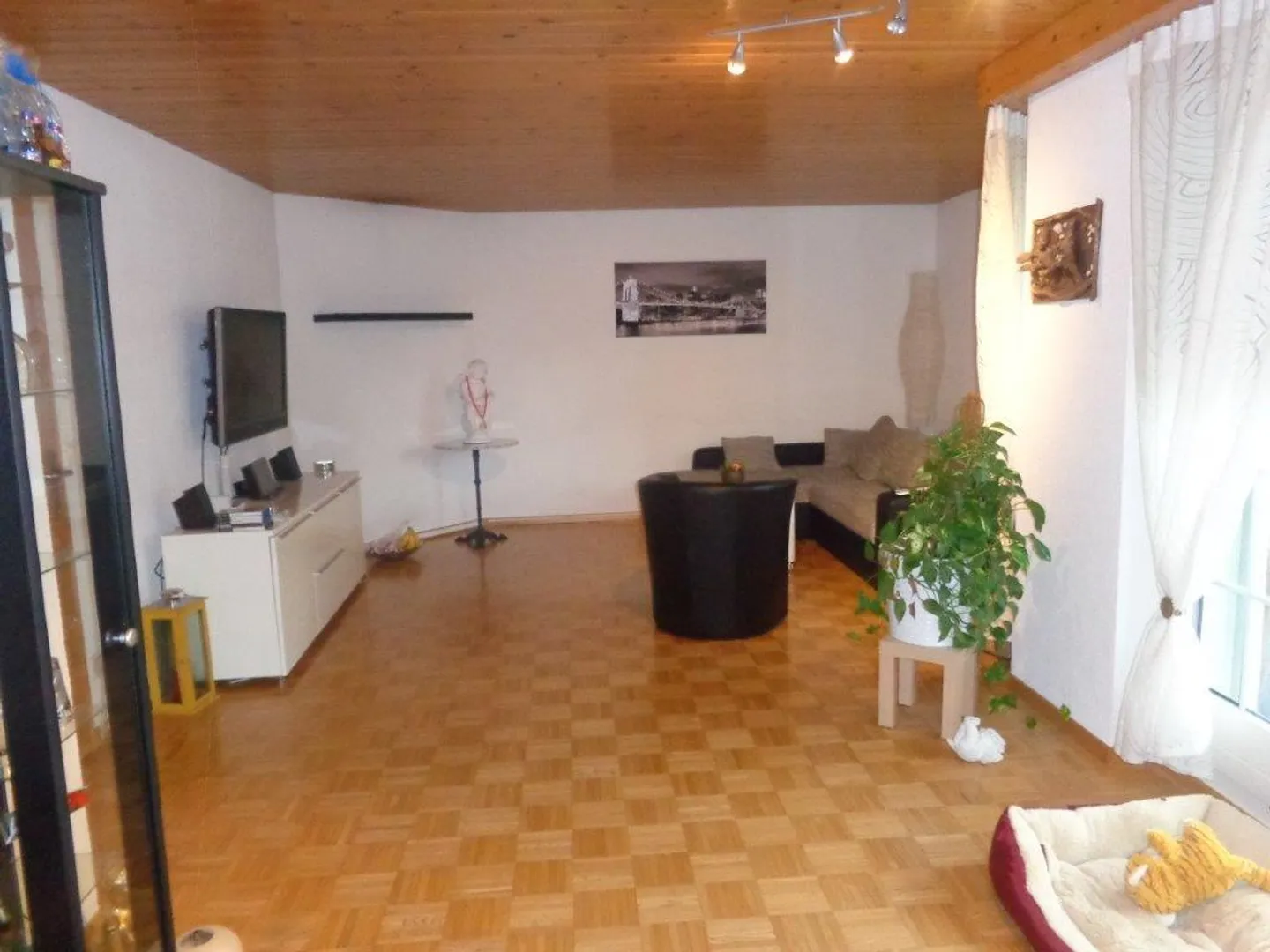 Appartamento familiare di 7 stanze al piano terra - Foto 4 di 5