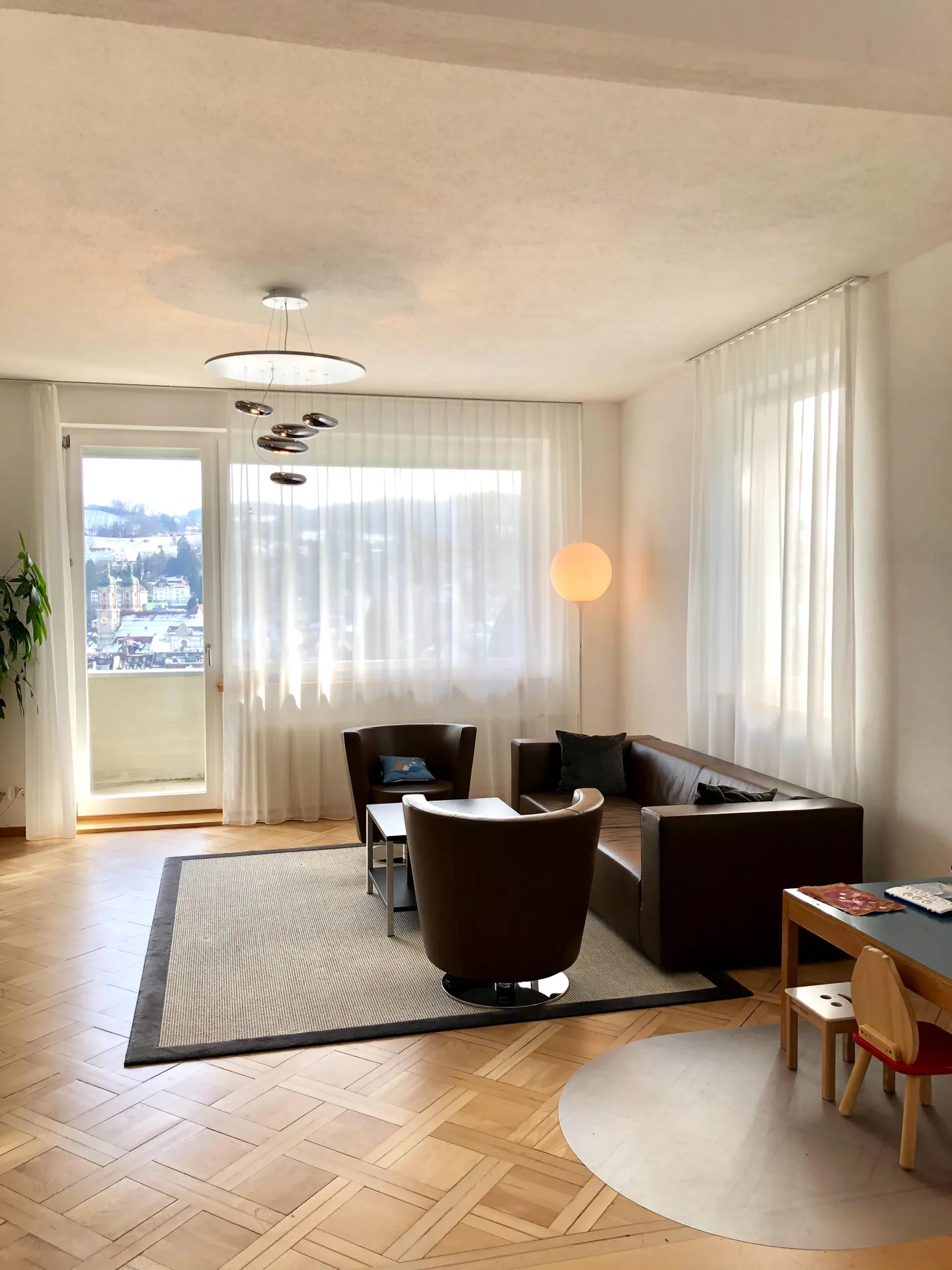 Appartamento da sogno di 4,5 stanze a Rosenberg con vista sulla città - Foto 1 di 5