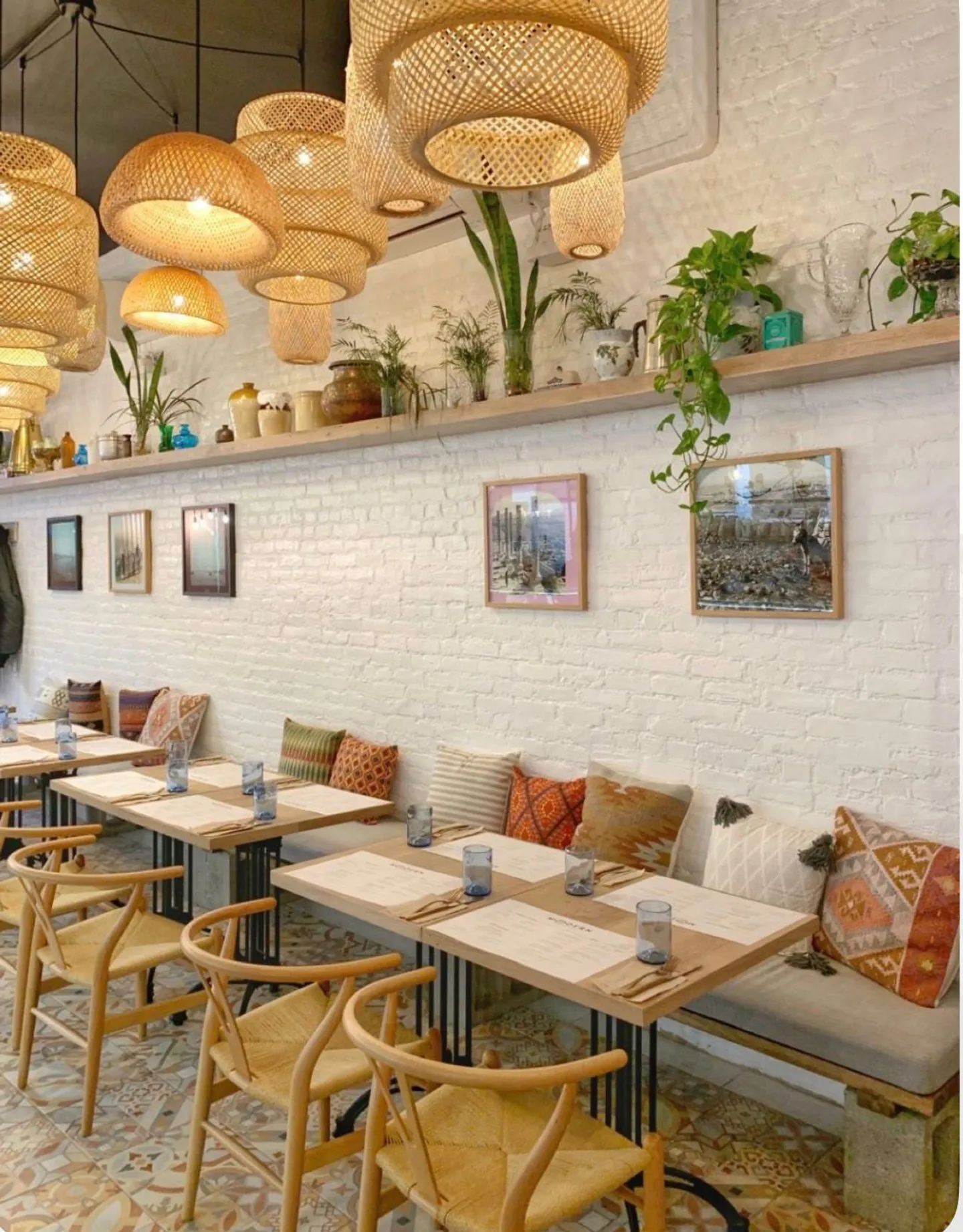 Charmantes Tea Room mit Terrasse - Foto 1 von 1