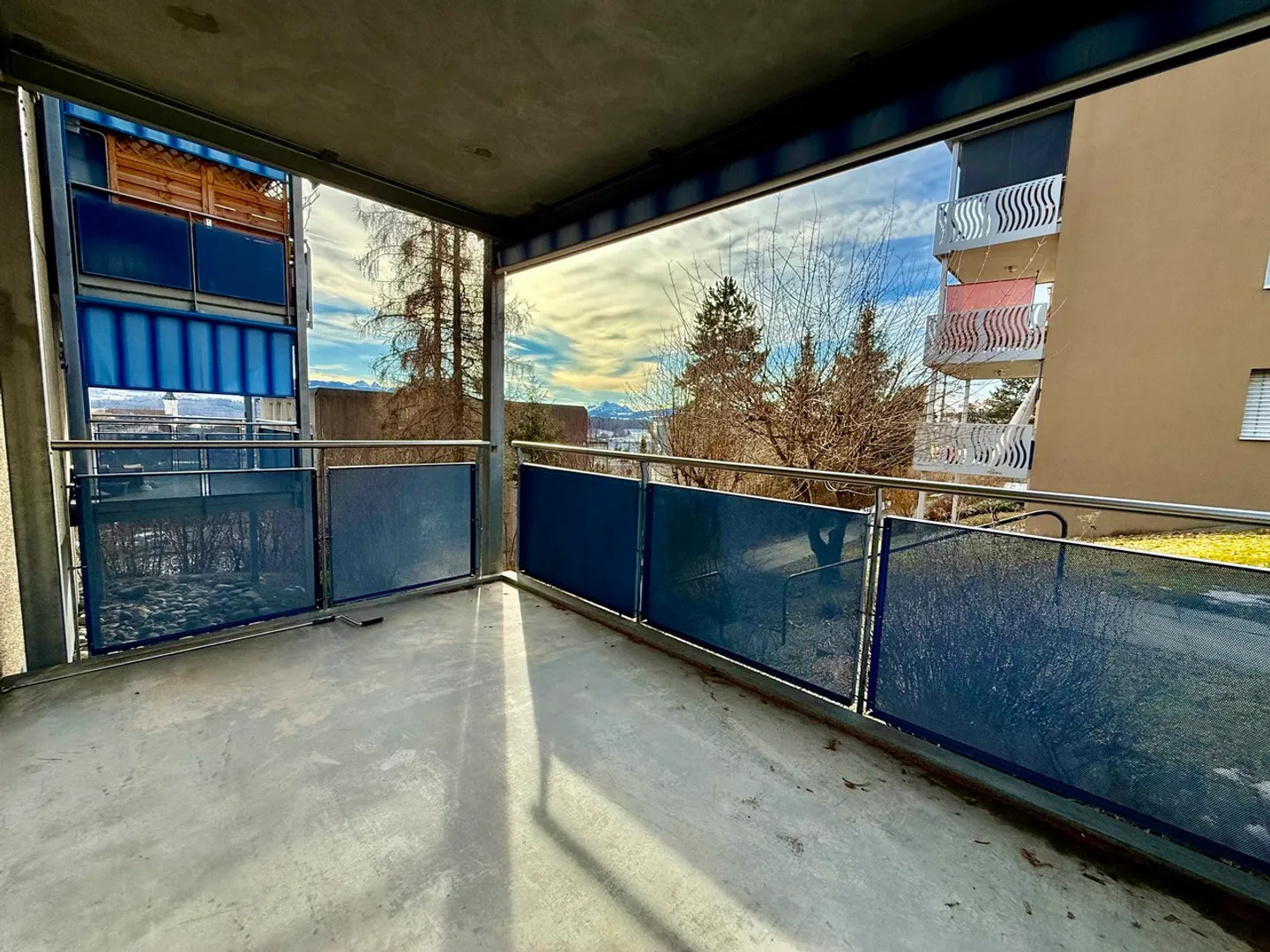 2,5 Zimmer mit Balkon - Foto 2 von 5