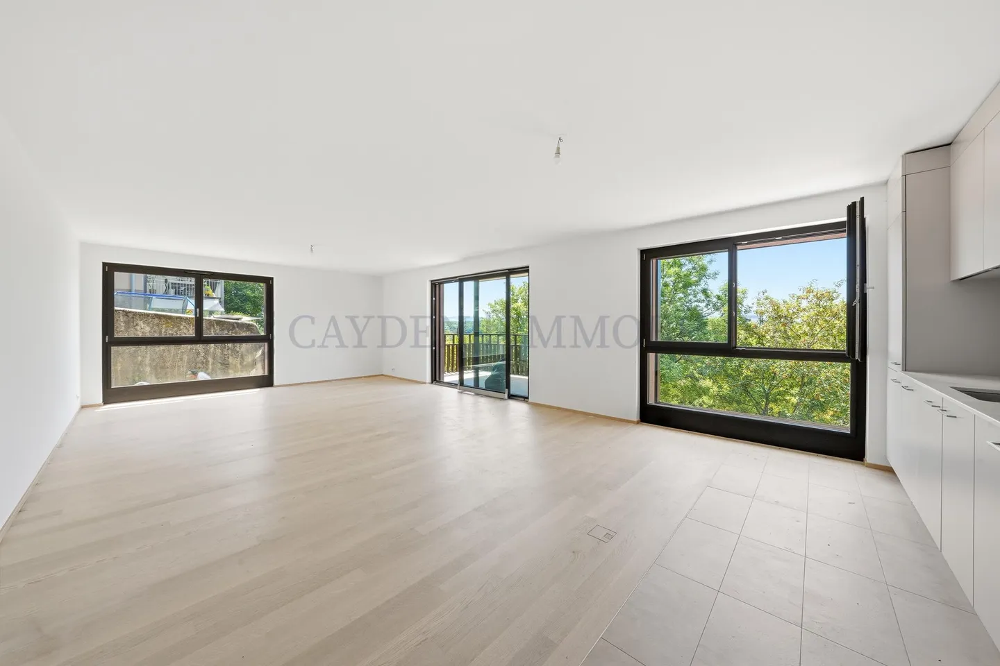 Modernes Apartment mit atemberaubendem Blick - Foto 4 von 9