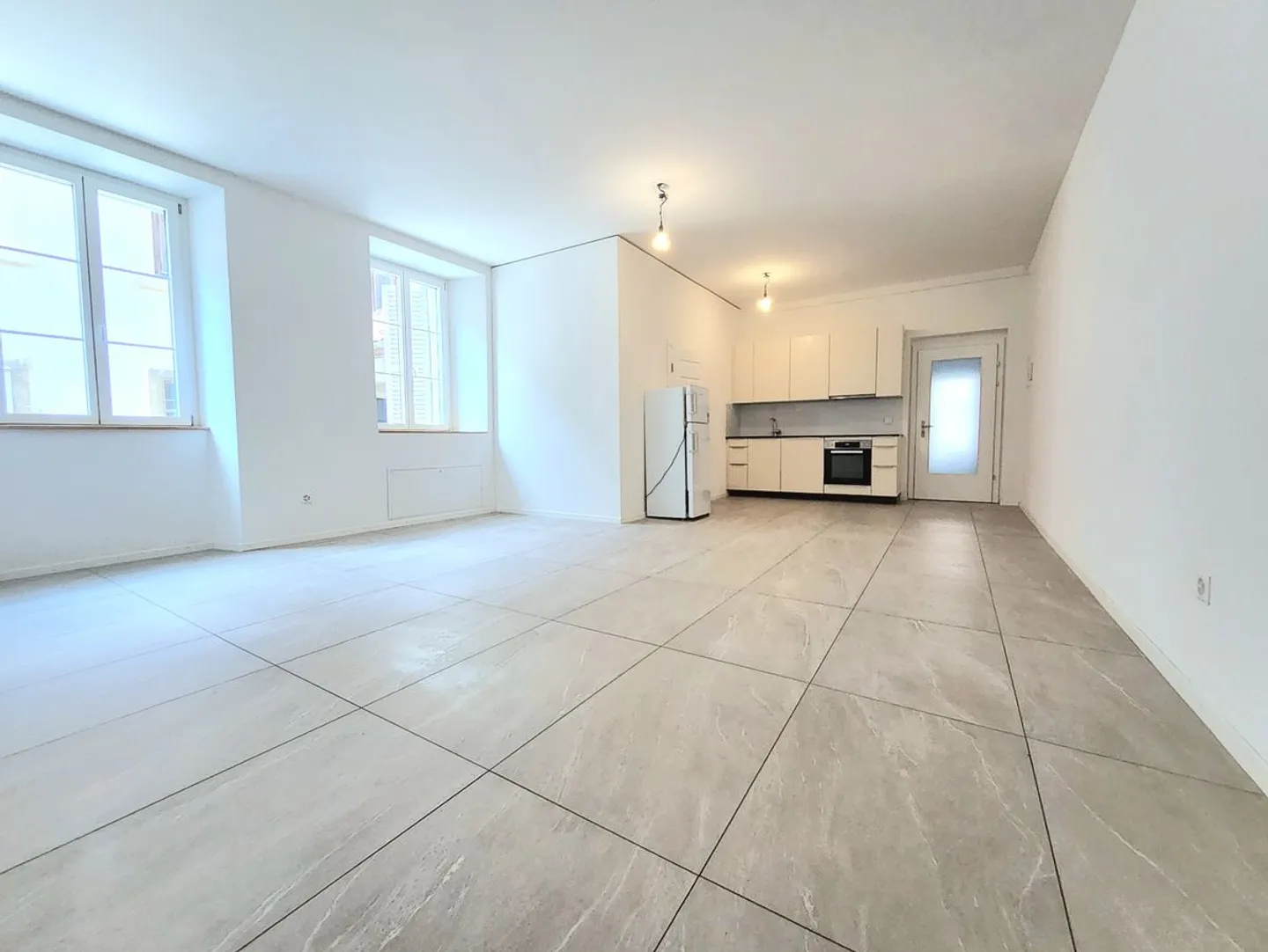 1-room apartment - Photo 2 of 4