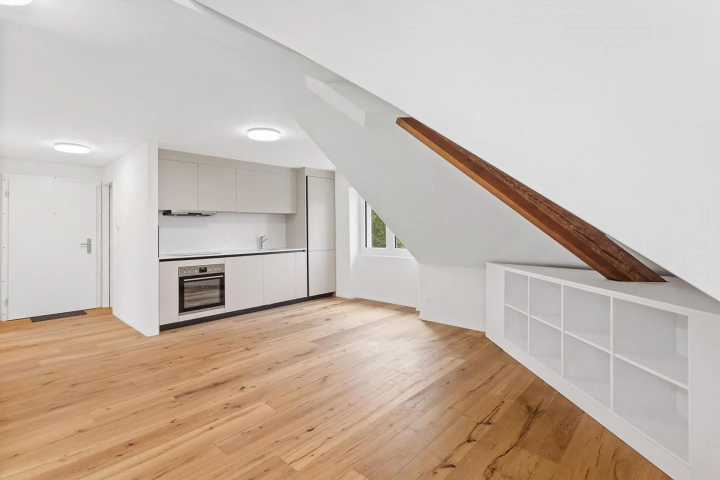 Modernes Apartment in historischer Villa - Foto 3 von 9