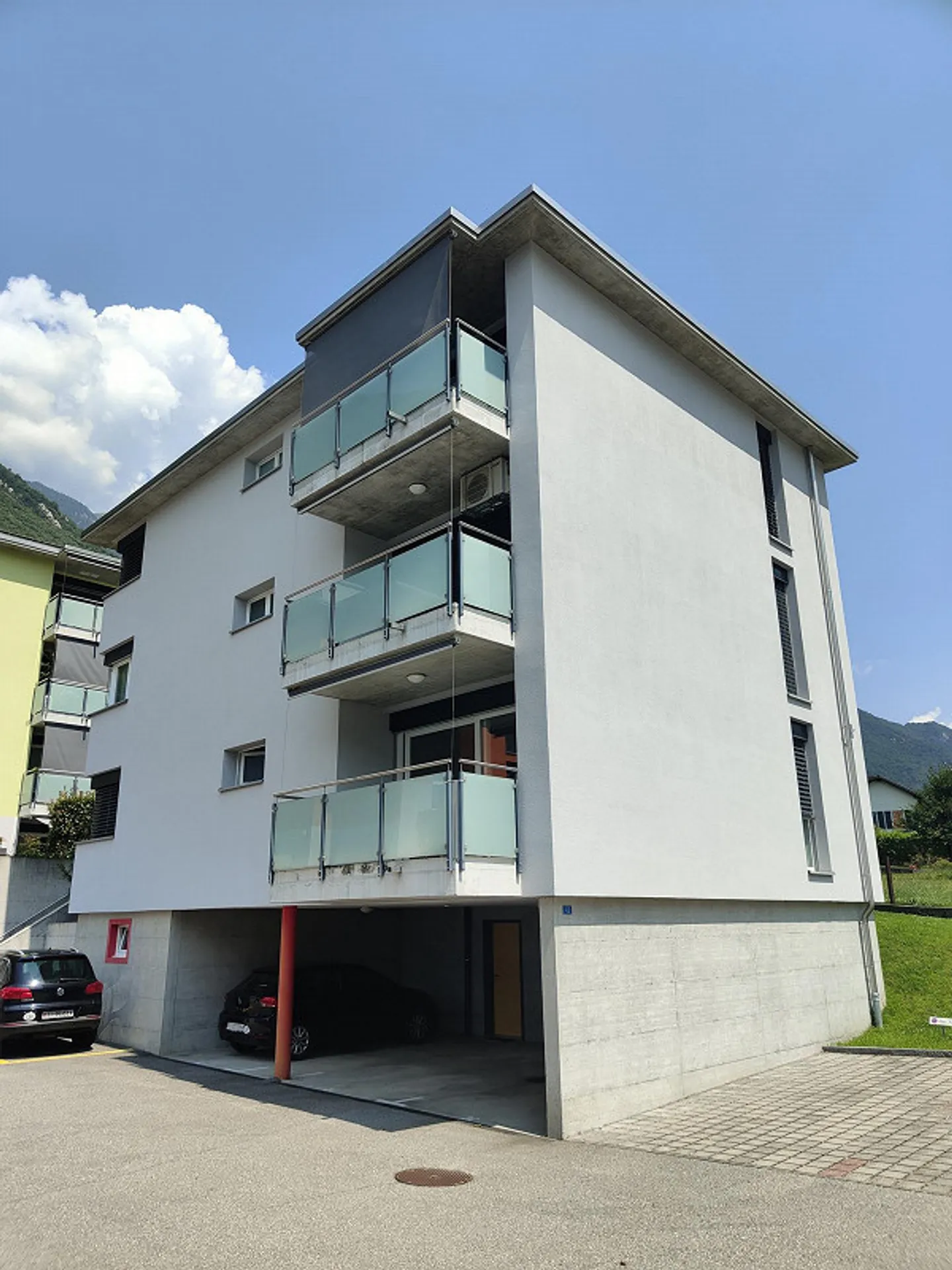 Appartement 3 ½ pièces, 1er étage, zone résidentielle Lumino - Photo 3 sur 12