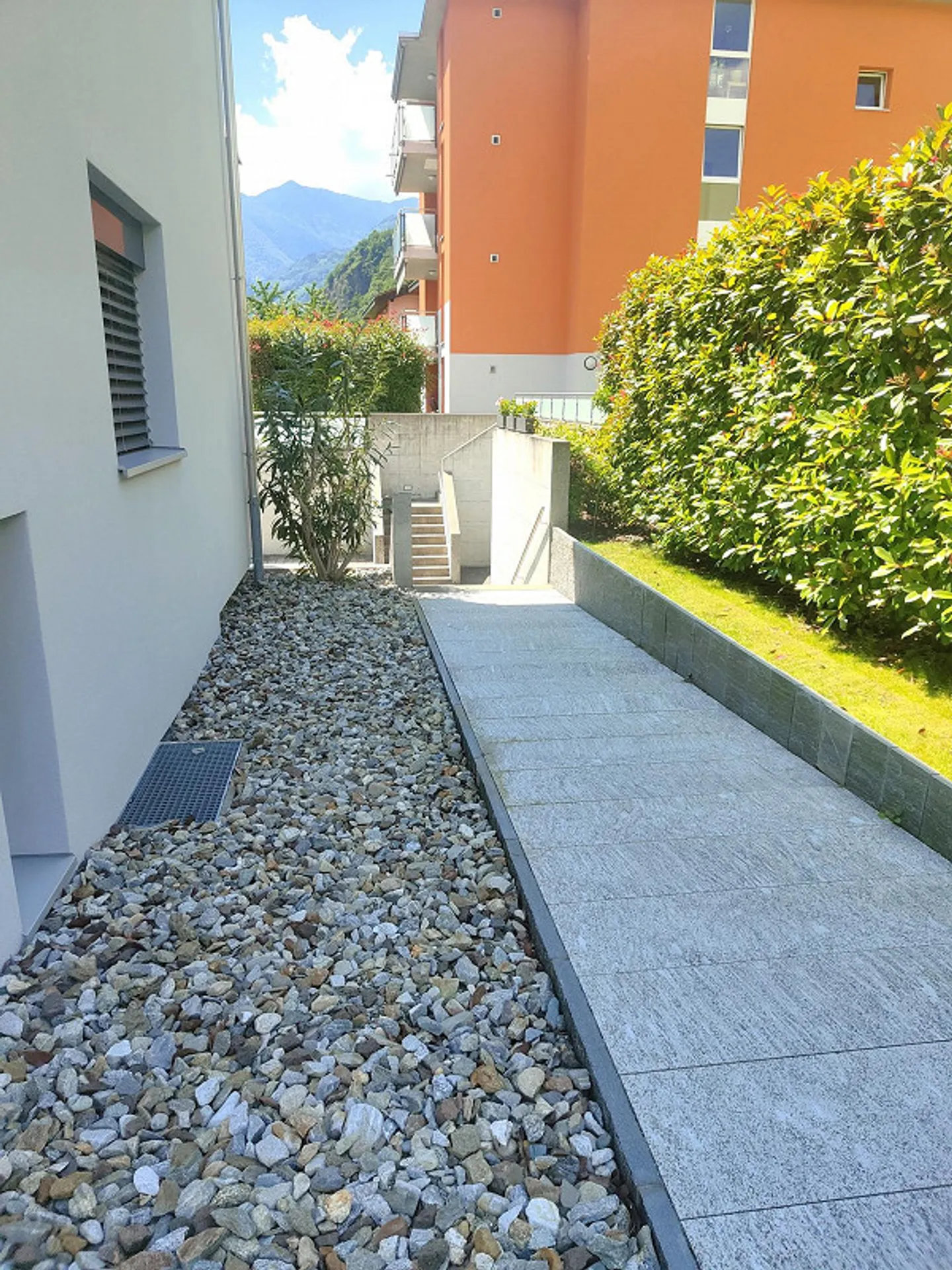 Appartement 3 ½ pièces, 1er étage, zone résidentielle Lumino - Photo 10 sur 12