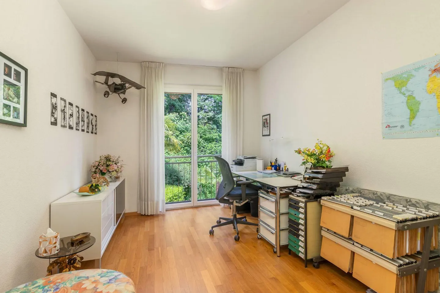 Appartement immergé dans la verdure - Photo 8 sur 13