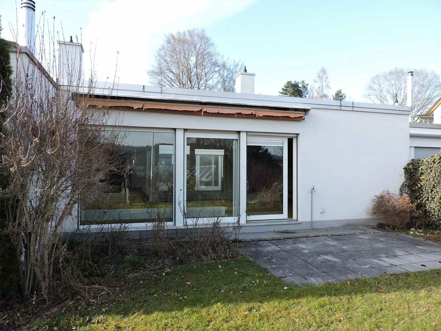 5.5 Room Row House - Photo 2 of 16