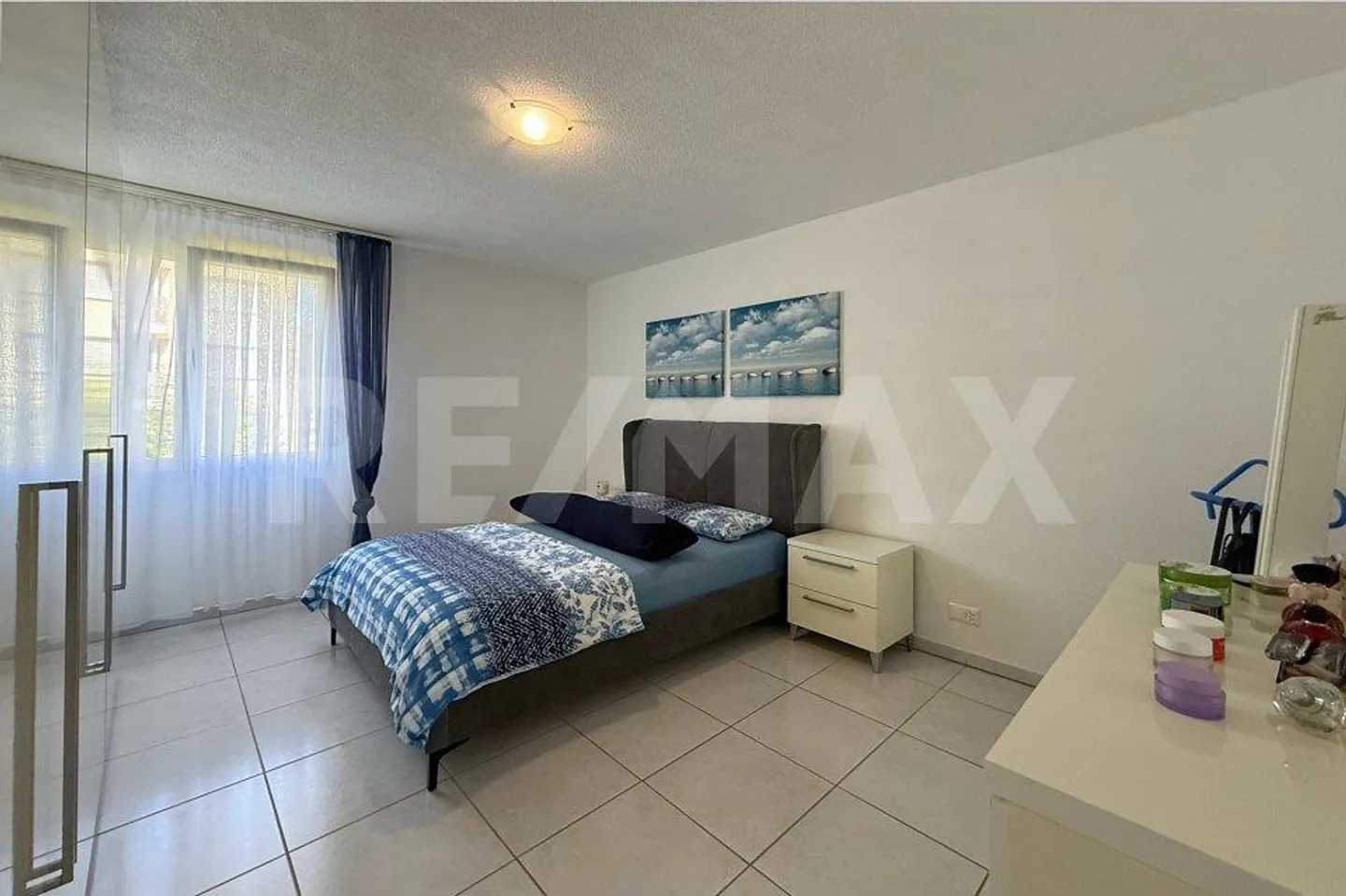 Tanto spazio per tutta la famiglia - moderno appartamento di 5½ stanze in una posizione tranquilla - Foto 6 di 13