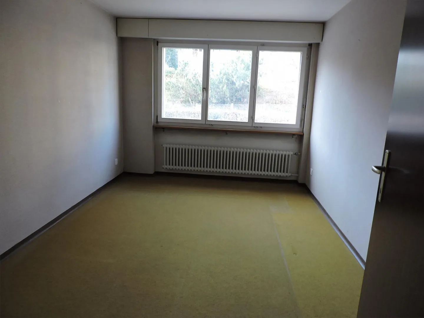 5.5 Room Row House - Photo 10 of 16