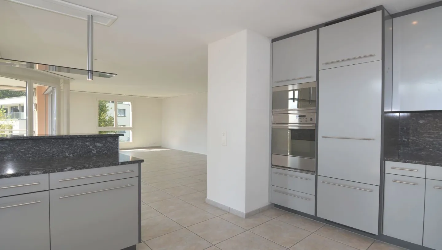 TOP LOCATION at TOP PRICE – INCLUDING LAKE AND DISTANT VIEW ***** - Photo 7 of 19