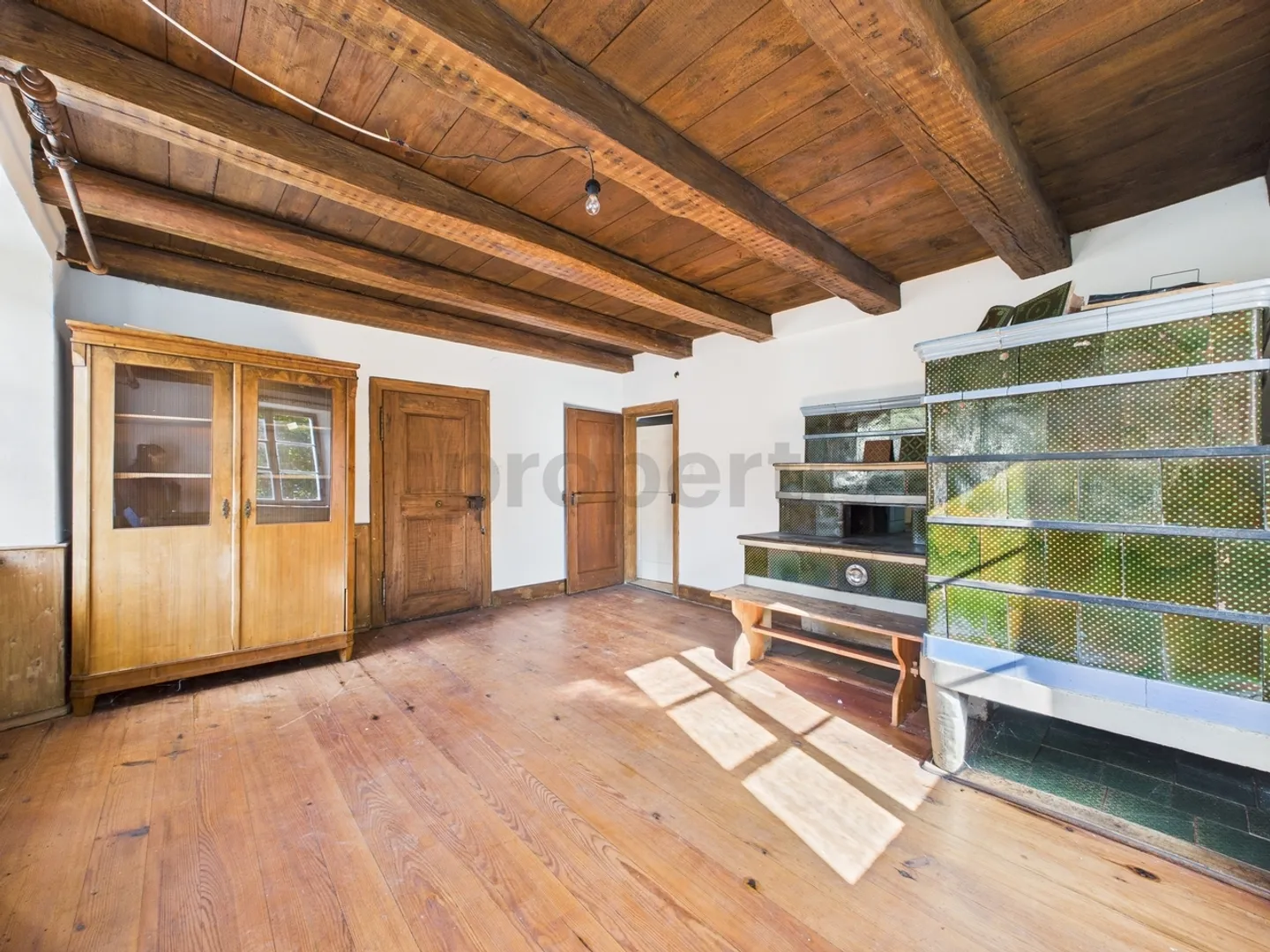 Ampia casa unifamiliare con potenziale ad Arisdorf - Foto 9 di 13