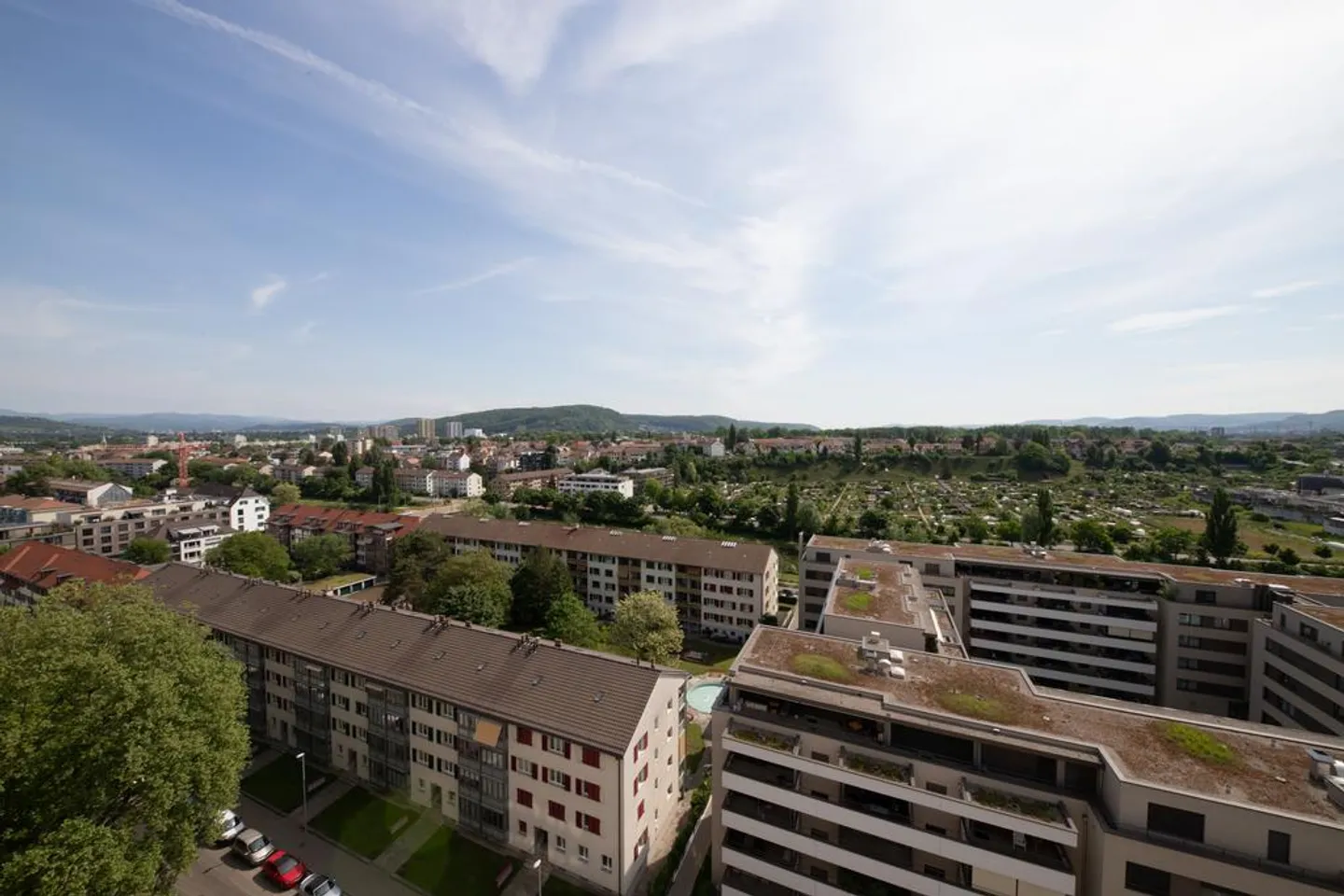 Modernes 3.5 Zimmer Apartment - Foto 1 von 8