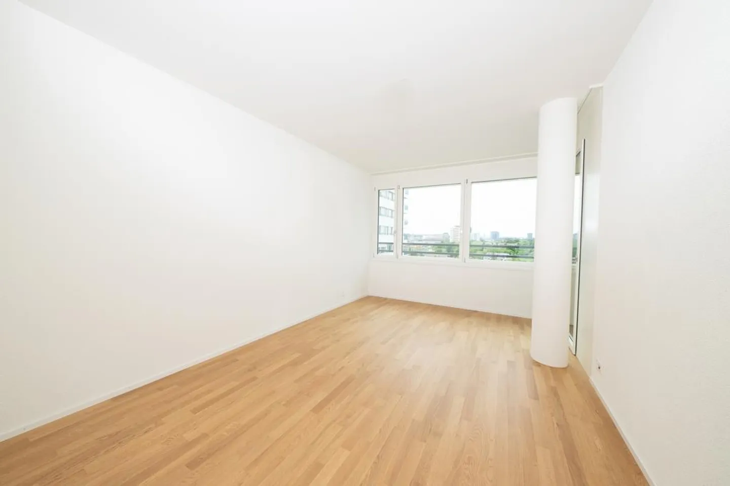 Modernes 3.5 Zimmer Apartment - Foto 6 von 8